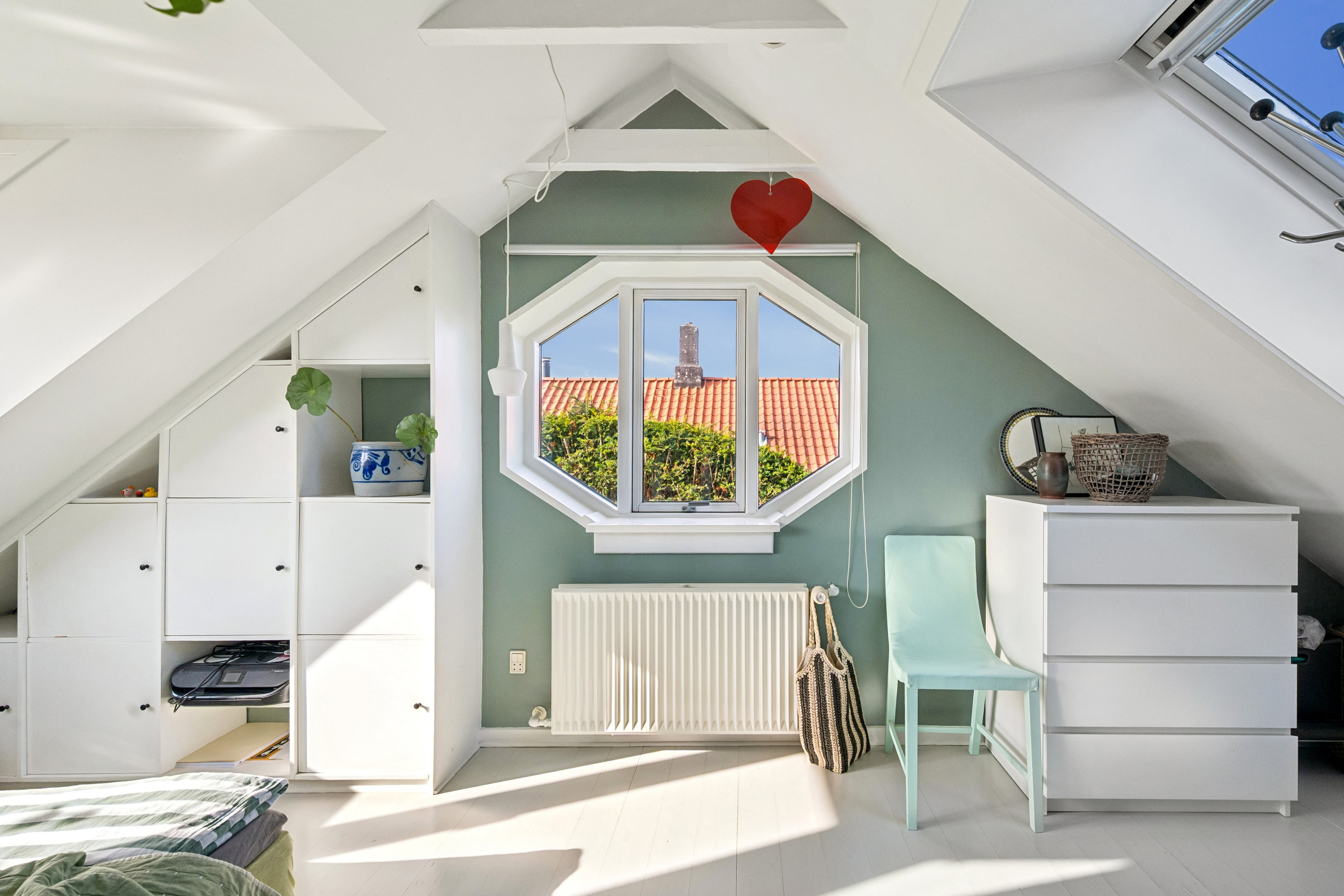 Fremhævet værelse billede i fuldskærmstilstand. Billede af F.G.E. Rostrups Vej 20, 8000 Aarhus C