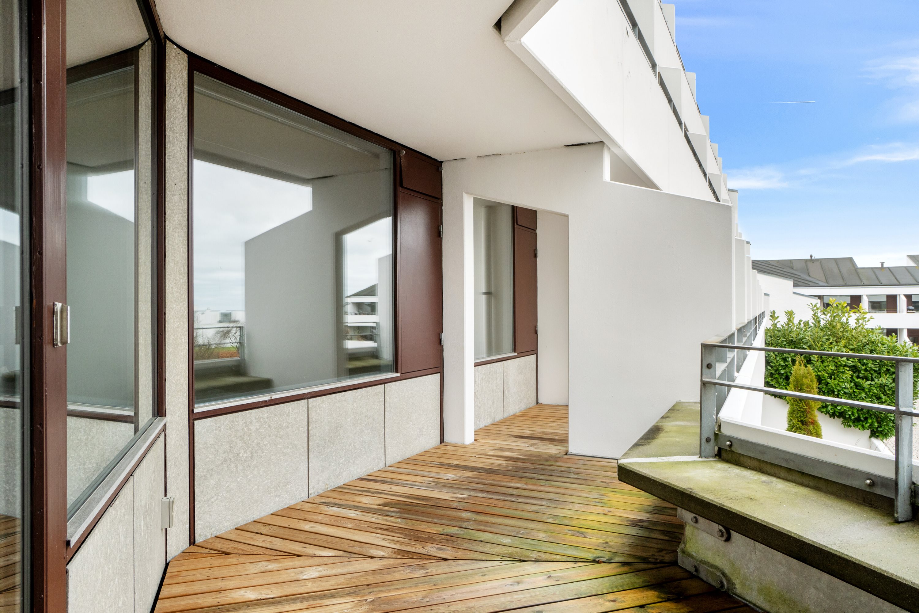 Fremhævet altan billede i fuldskærmstilstand. Billede af Skodsborgvej 412, 1. th., 2942 Skodsborg