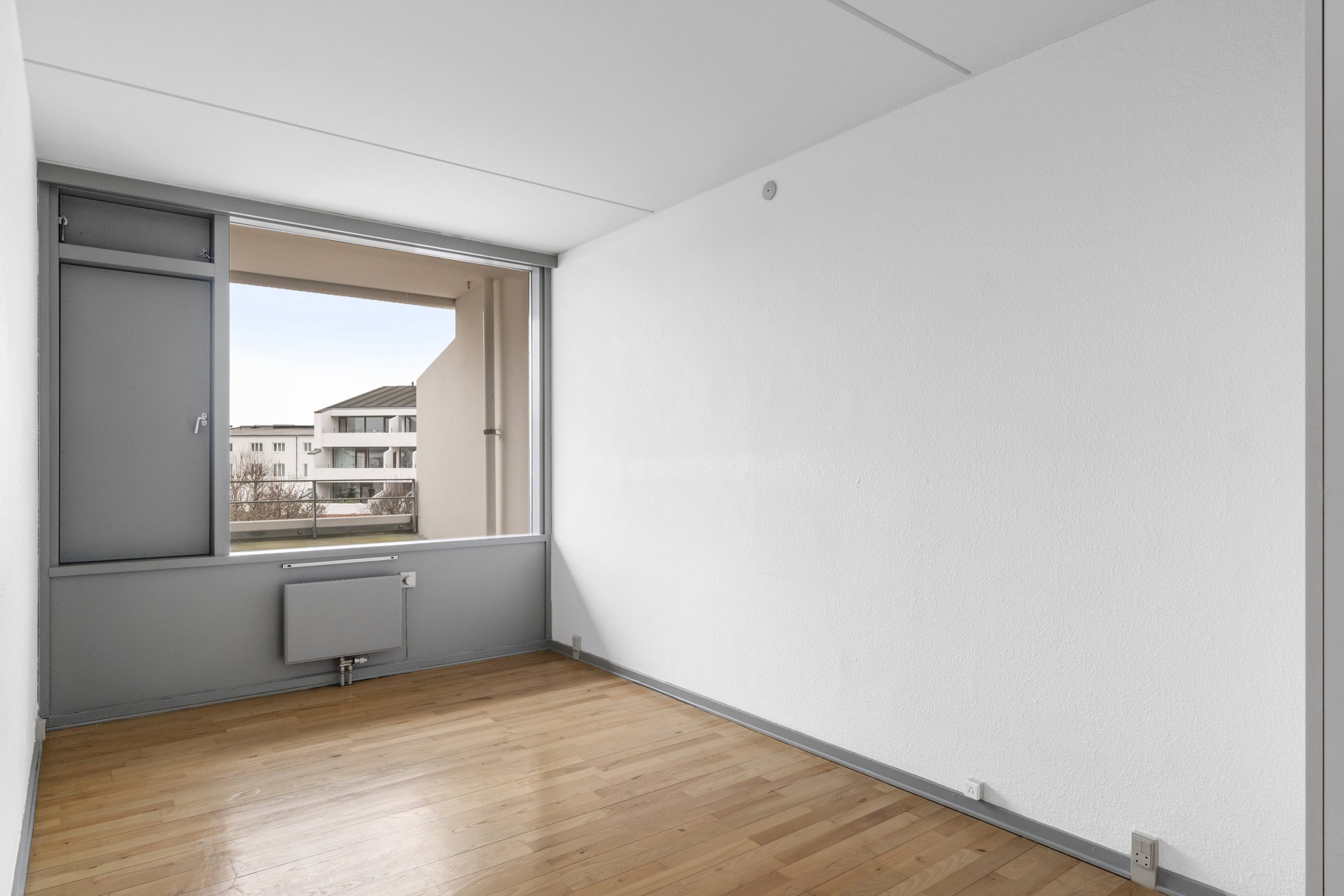 Fremhævet værelse billede i fuldskærmstilstand. Billede af Skodsborgvej 412, 1. th., 2942 Skodsborg