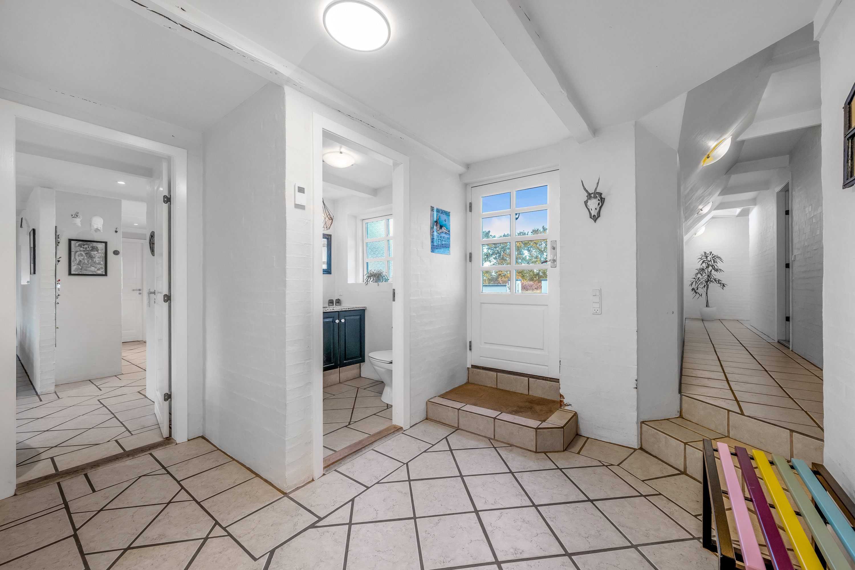 Fremhævet gang billede i fuldskærmstilstand. Billede af Toldhusvej 1, Stauning, 6900 Skjern