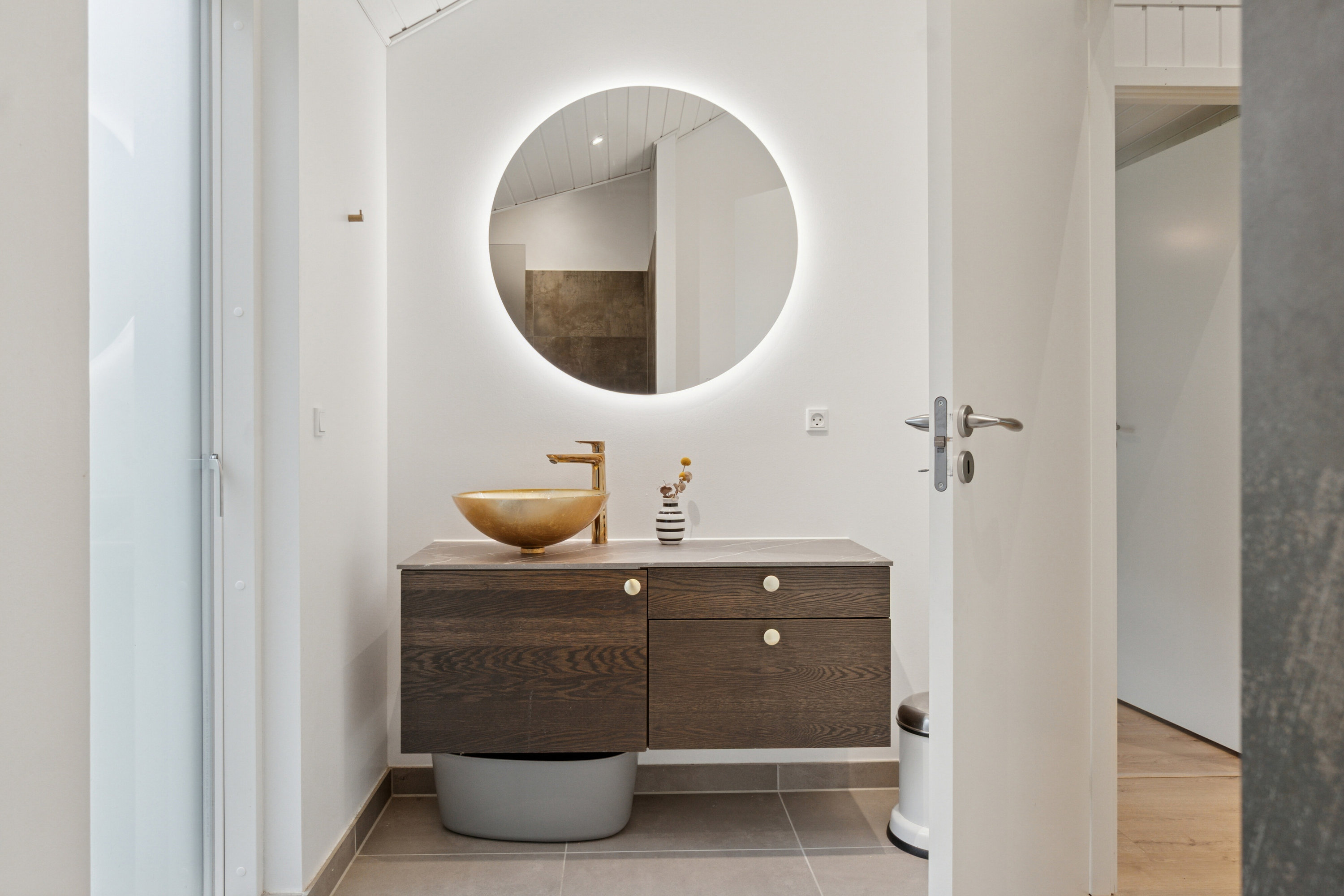 Fremhævet andet billede i fuldskærmstilstand. Billede af Fredskovens Engvej 8, Bjerge Sydstrand, 4480 Store Fuglede