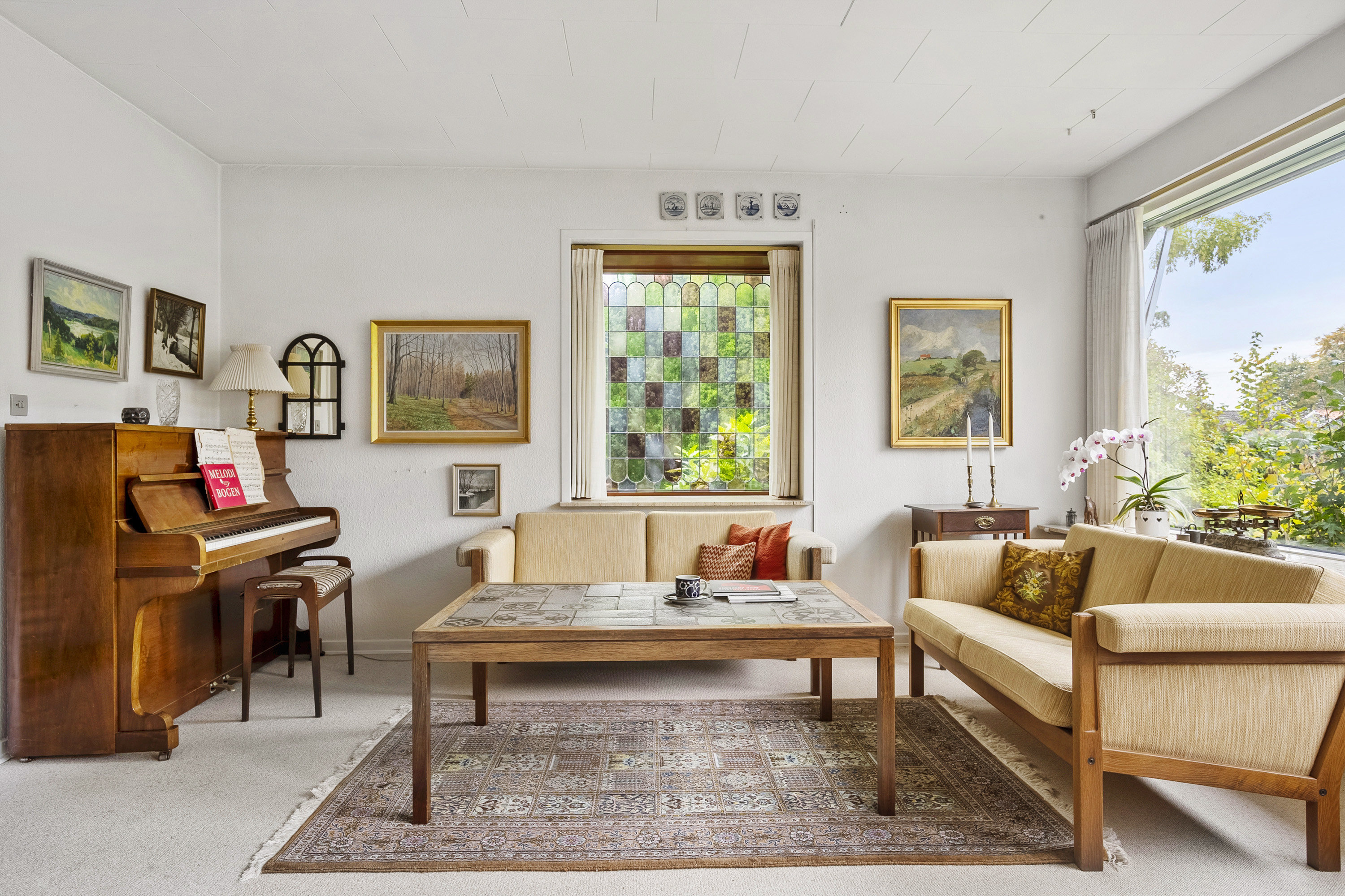 Fremhævet stue billede i fuldskærmstilstand. Billede af Engkær 3, 6100 Haderslev