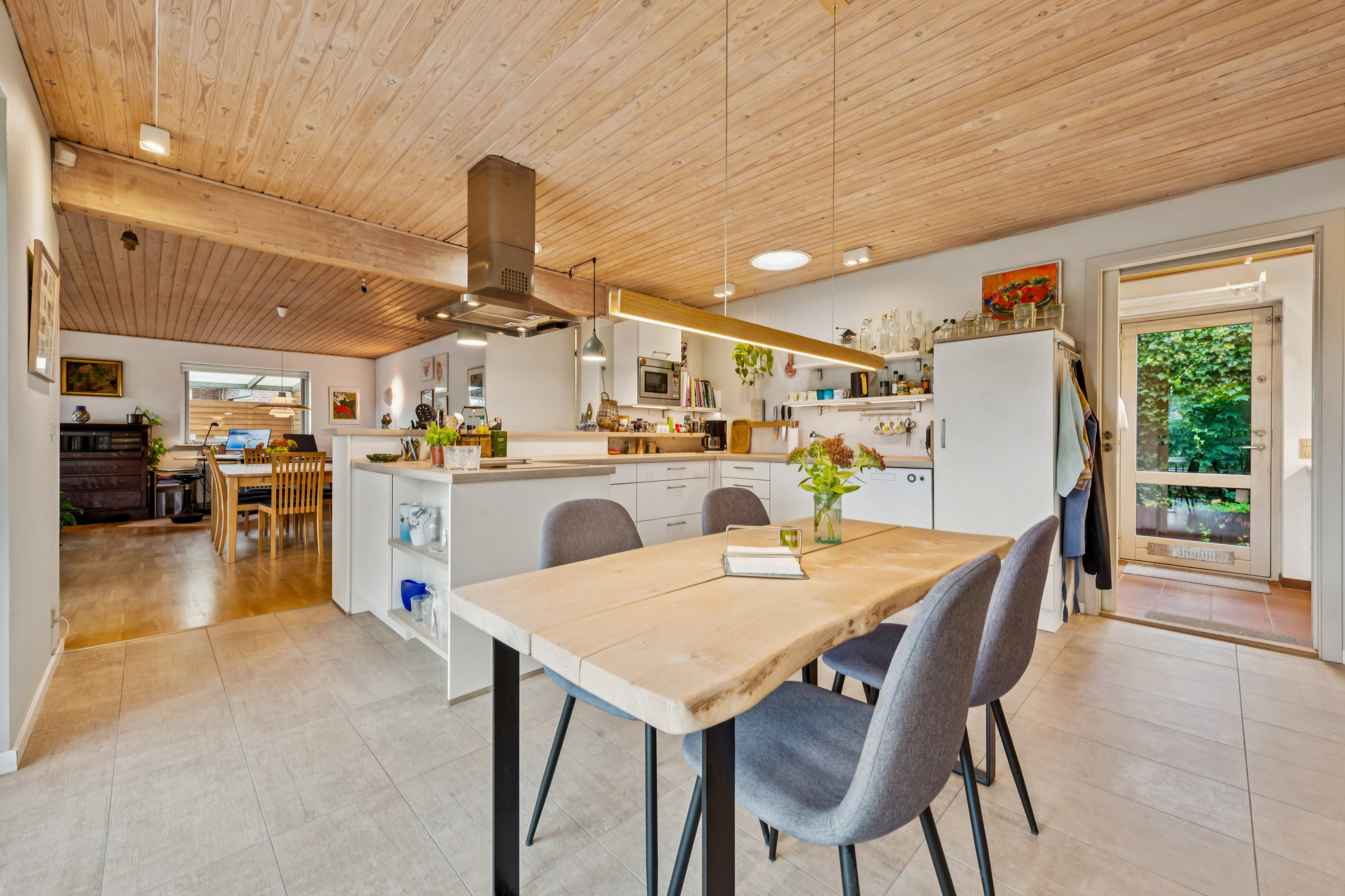 Fremhævet stue billede i fuldskærmstilstand. Billede af Fiskernesvej 5, 2670 Greve