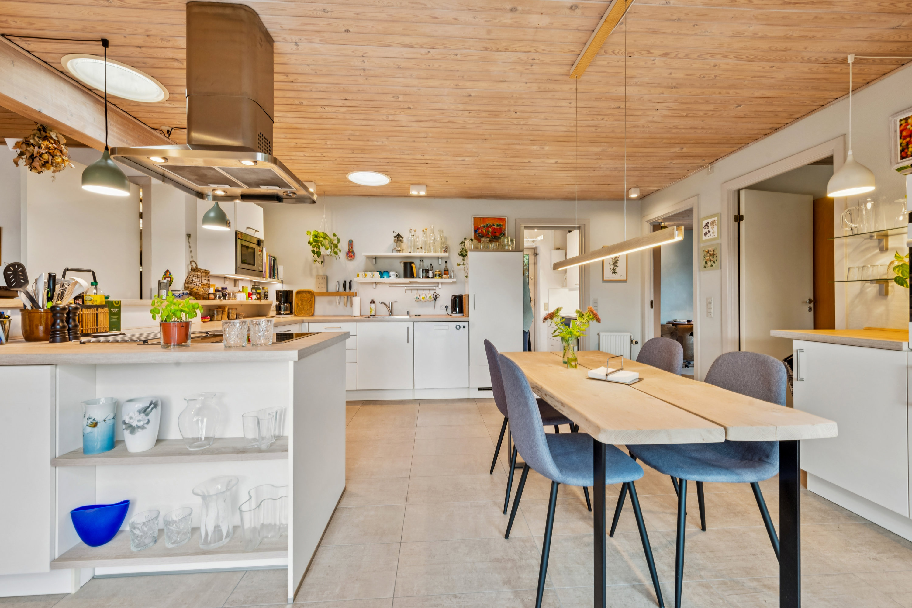 Fremhævet køkken billede i fuldskærmstilstand. Billede af Fiskernesvej 5, 2670 Greve