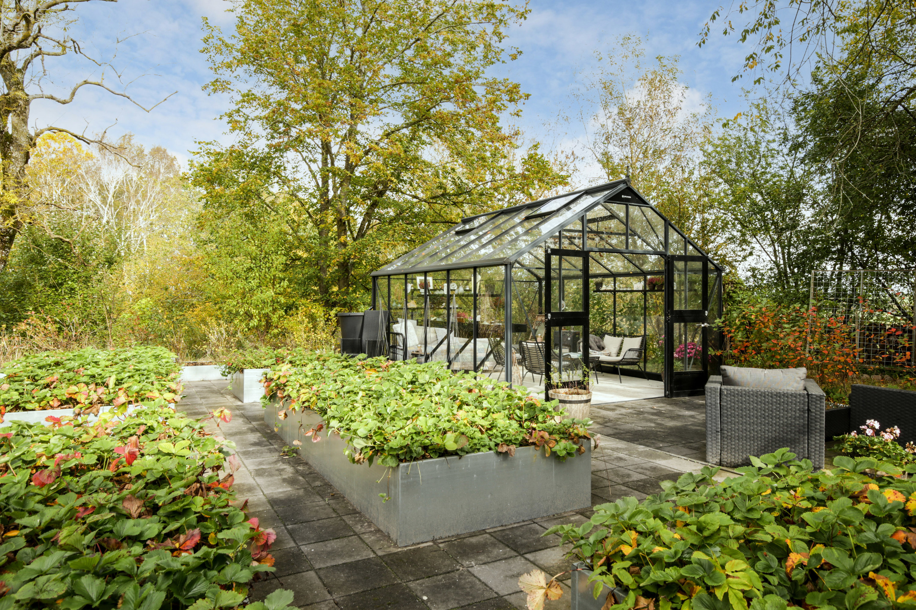 Fremhævet  billede i fuldskærmstilstand. Billede af Thorsagervej 27, Falkærgårde, 8544 Mørke