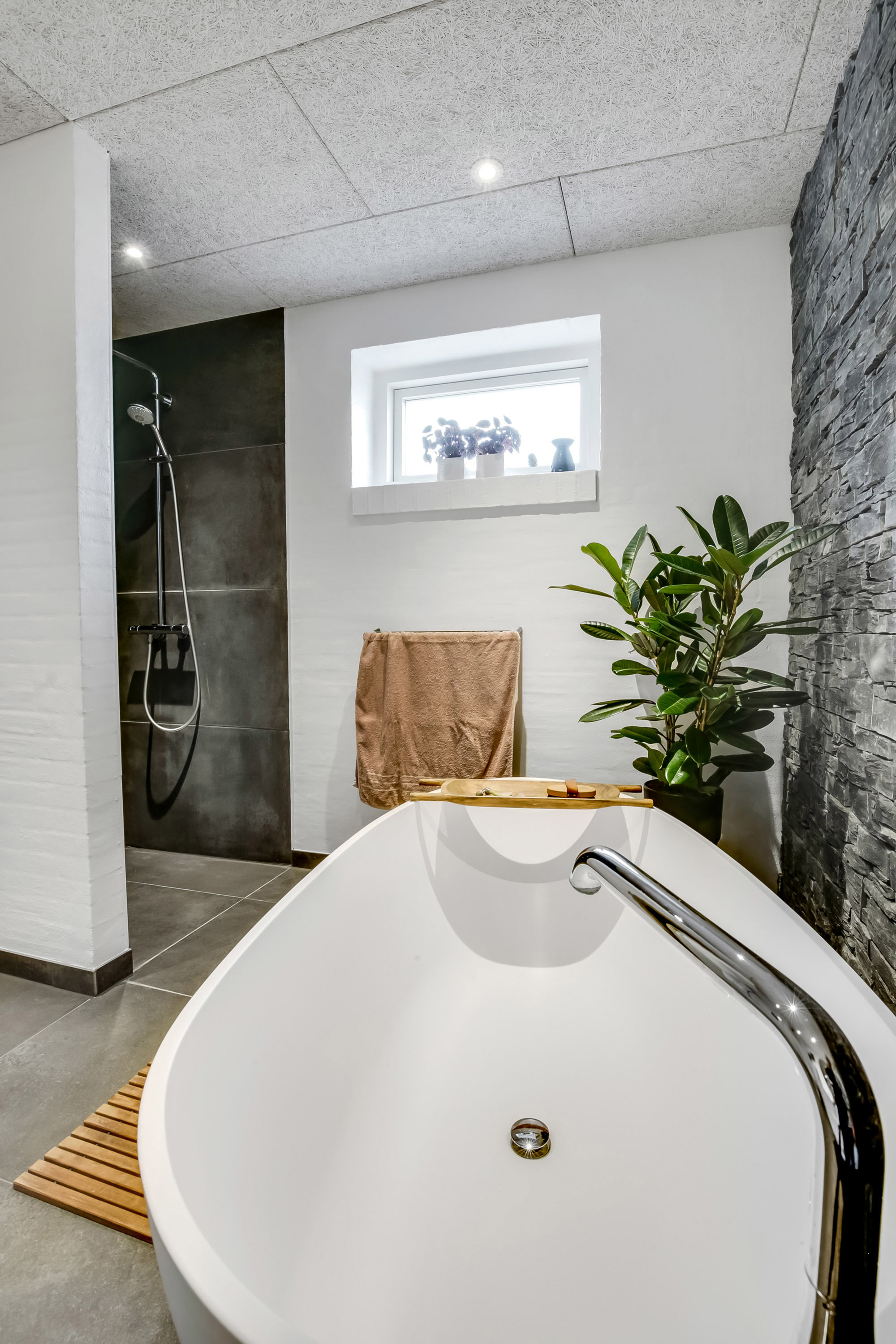 Fremhævet  billede i fuldskærmstilstand. Billede af Thorsagervej 27, Falkærgårde, 8544 Mørke