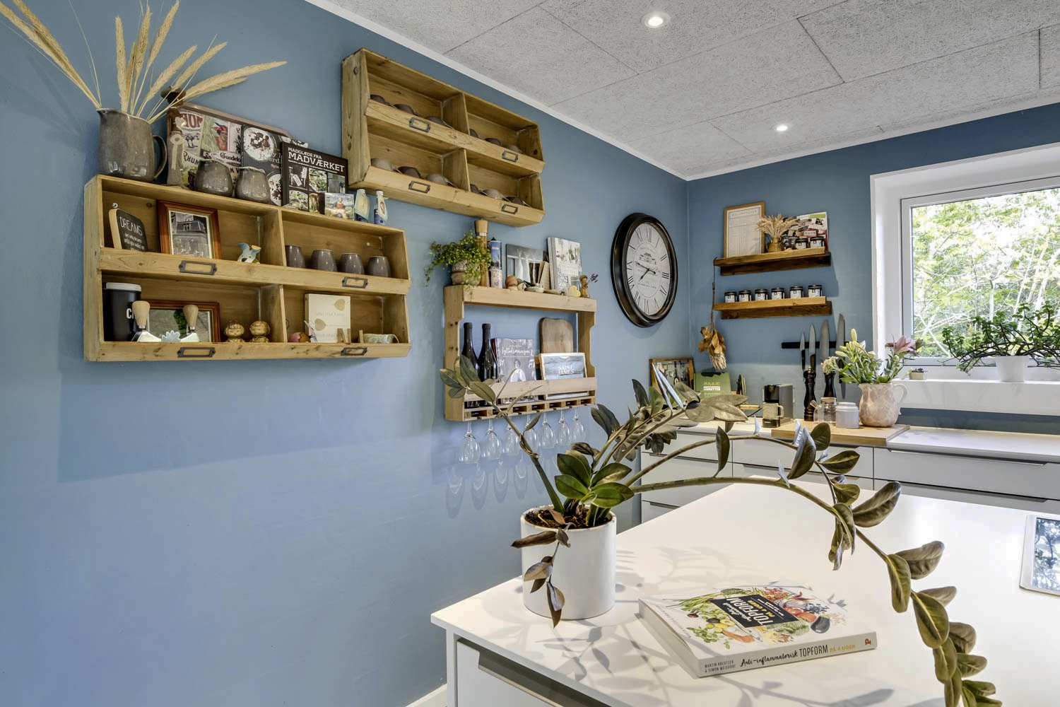 Fremhævet  billede i fuldskærmstilstand. Billede af Thorsagervej 27, Falkærgårde, 8544 Mørke