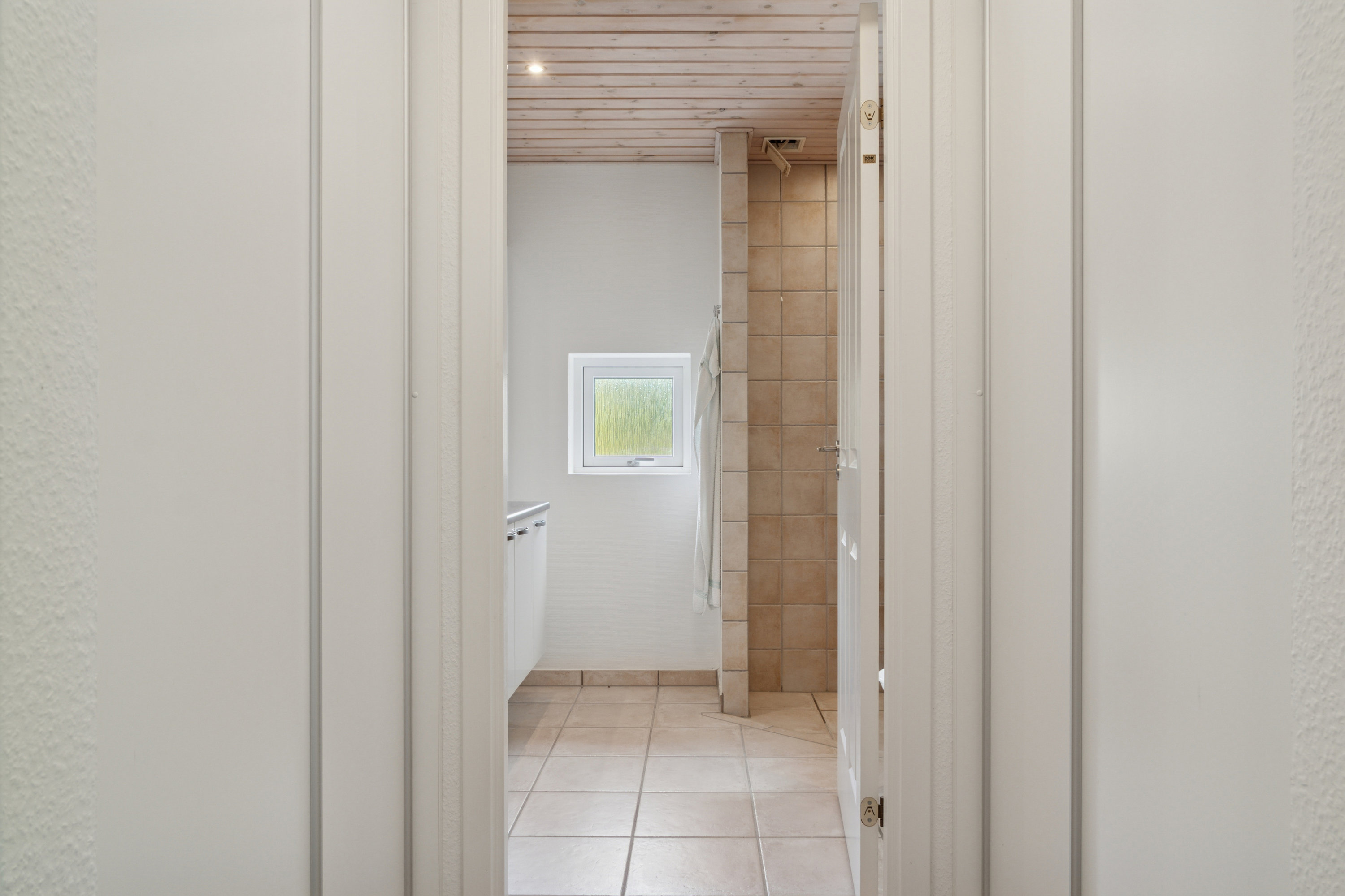 Fremhævet badeværelse billede i fuldskærmstilstand. Billede af Pramdragerparken 63, Truust, 8882 Fårvang