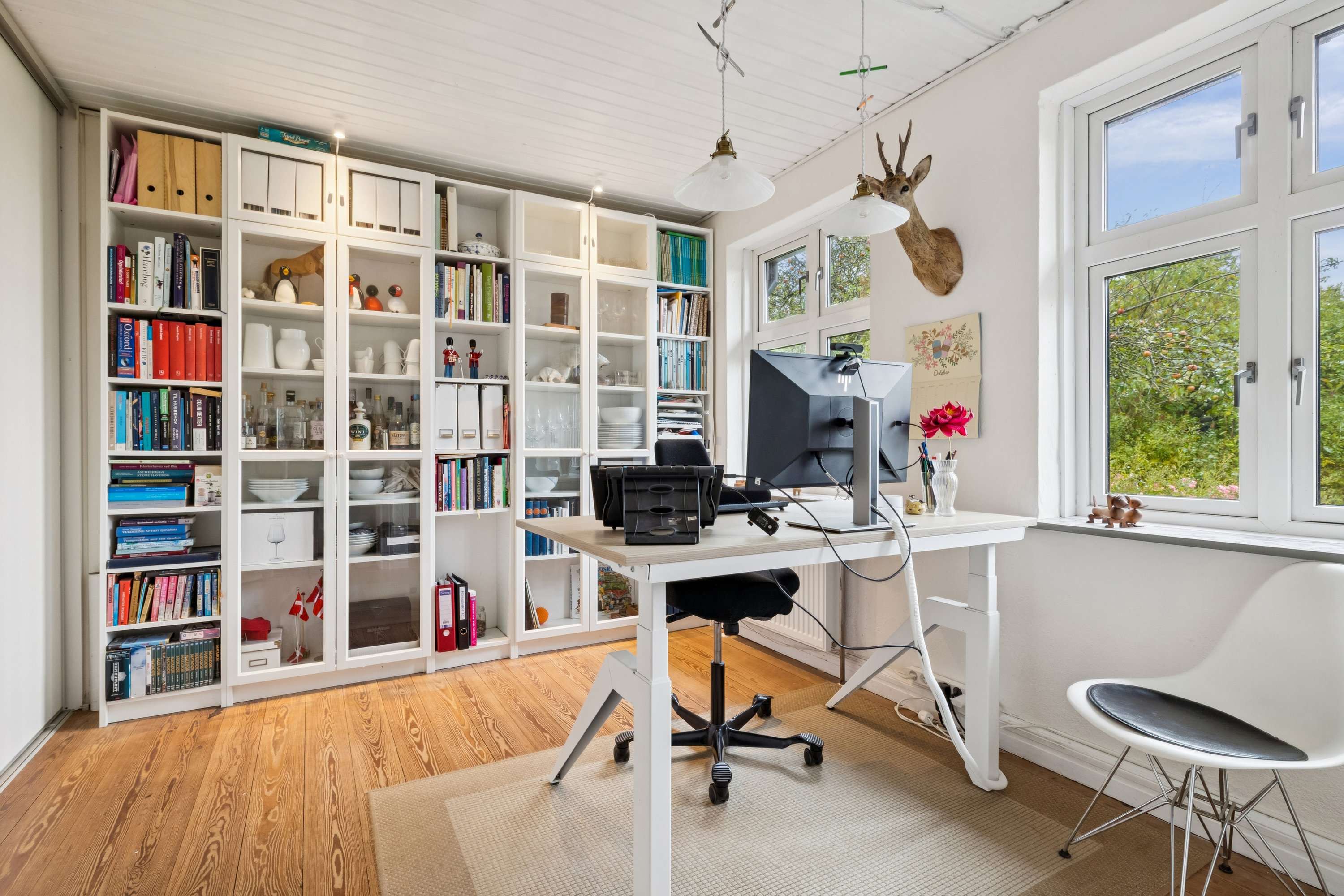 Fremhævet kontor billede i fuldskærmstilstand. Billede af Randersvej 112, 8680 Ry