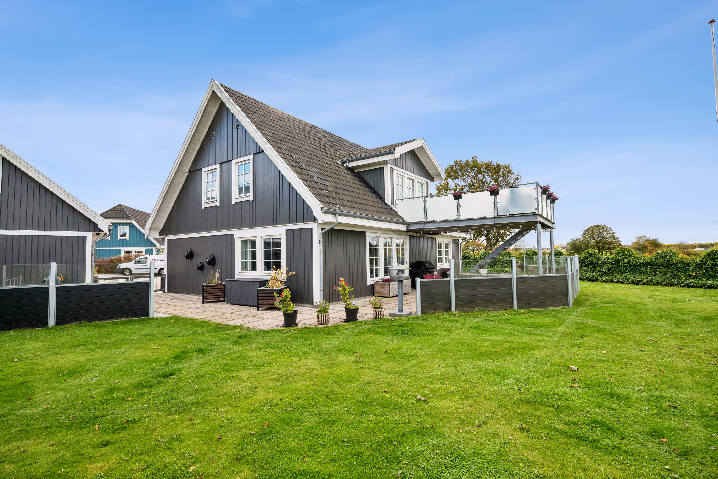 Fremhævet ejendommen billede i fuldskærmstilstand. Billede af Haarvej 28, Haar, 8382 Hinnerup