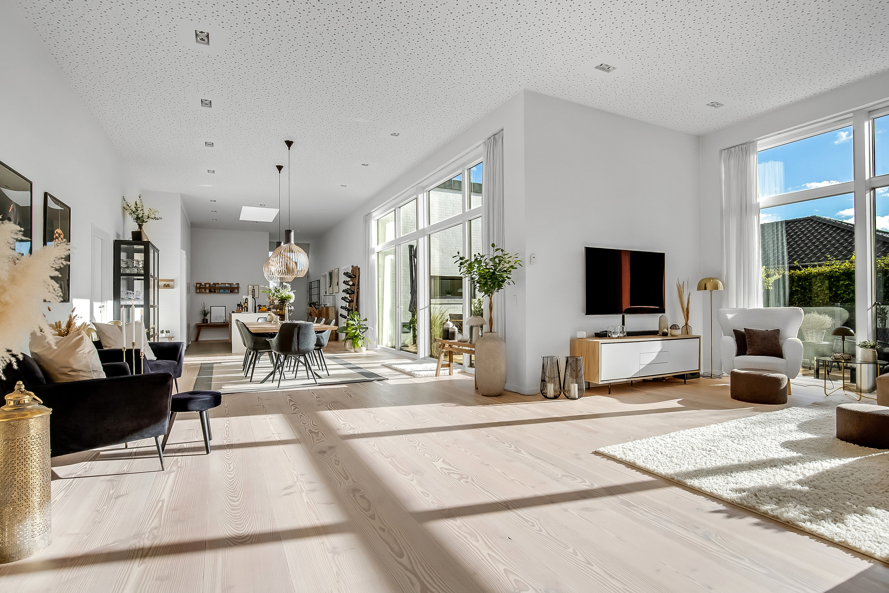 Fremhævet stue billede i fuldskærmstilstand. Billede af Goldbæk Alle 24, Dalby, 6000 Kolding