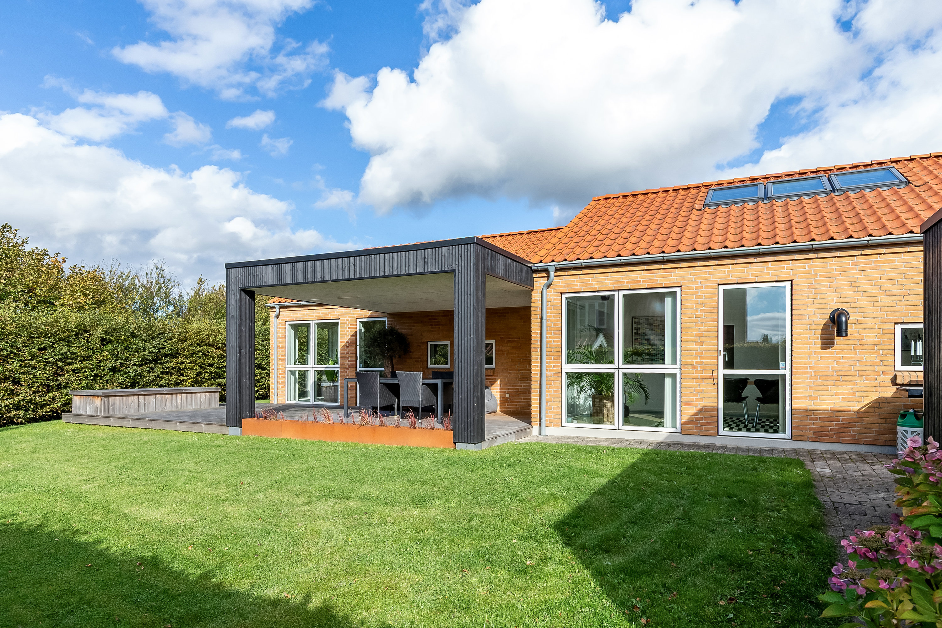 Fremhævet ejendommen billede i fuldskærmstilstand. Billede af Lavendelvej 18, Nr. Bjert, 6000 Kolding