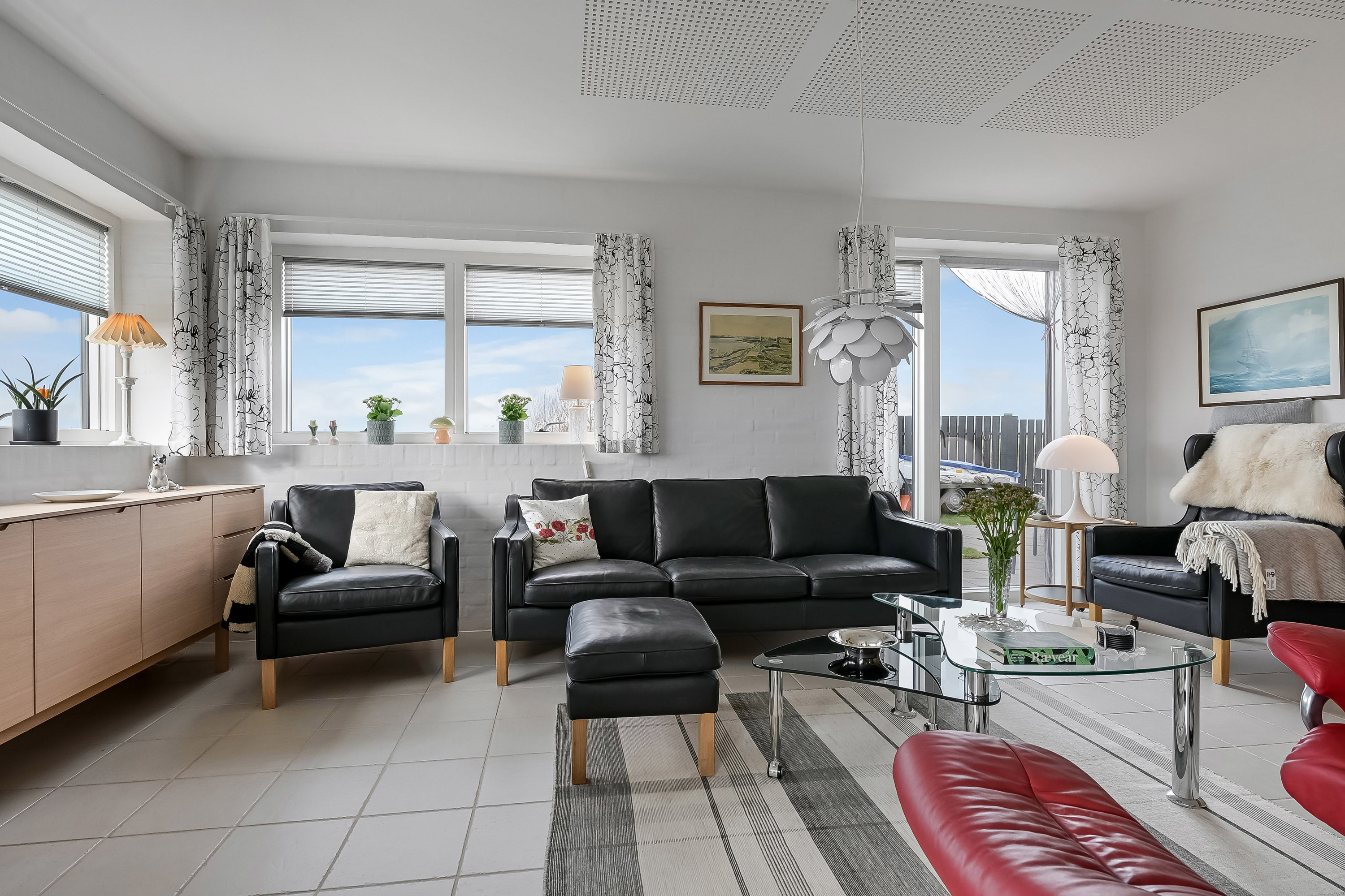 Fremhævet stue billede i fuldskærmstilstand. Billede af Rønvej 21, Jegindø, 7790 Thyholm