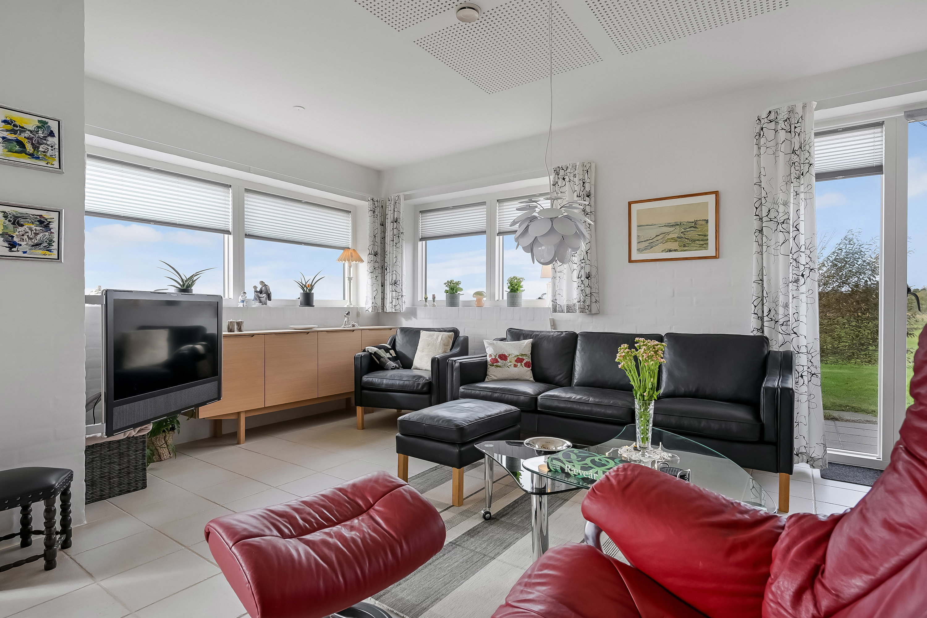 Fremhævet stue billede i fuldskærmstilstand. Billede af Rønvej 21, Jegindø, 7790 Thyholm