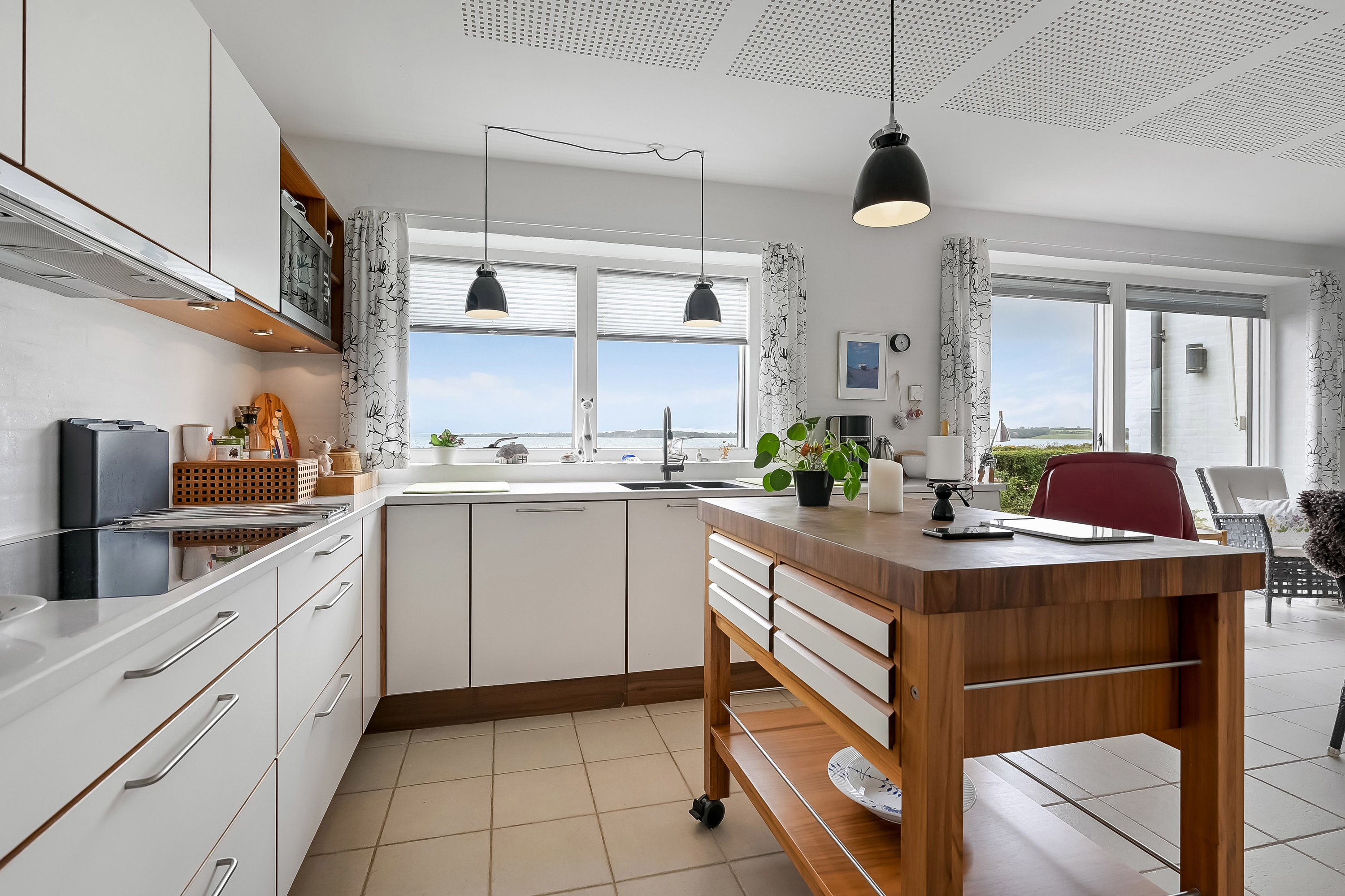 Fremhævet køkken billede i fuldskærmstilstand. Billede af Rønvej 21, Jegindø, 7790 Thyholm