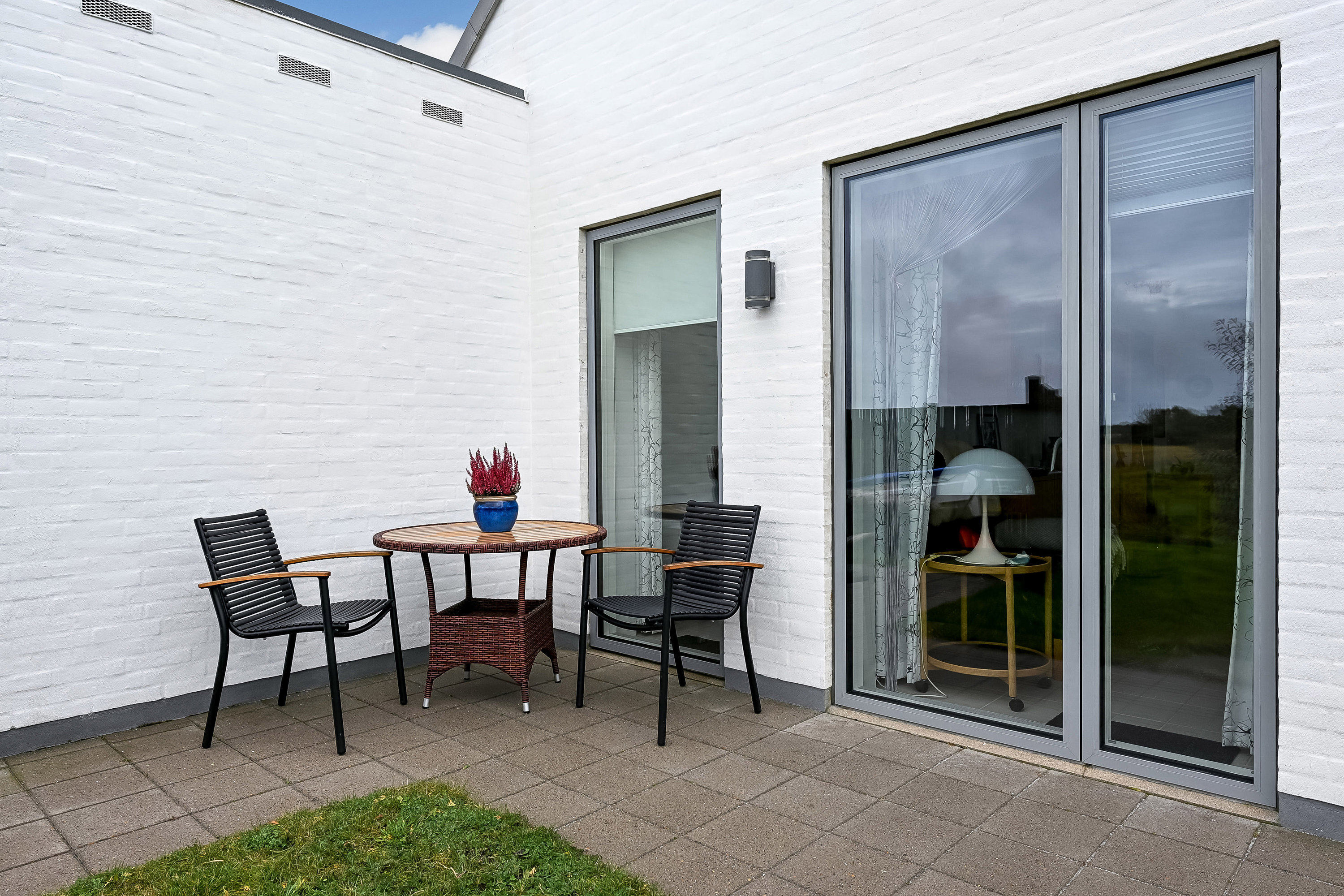 Fremhævet terrasse billede i fuldskærmstilstand. Billede af Rønvej 21, Jegindø, 7790 Thyholm