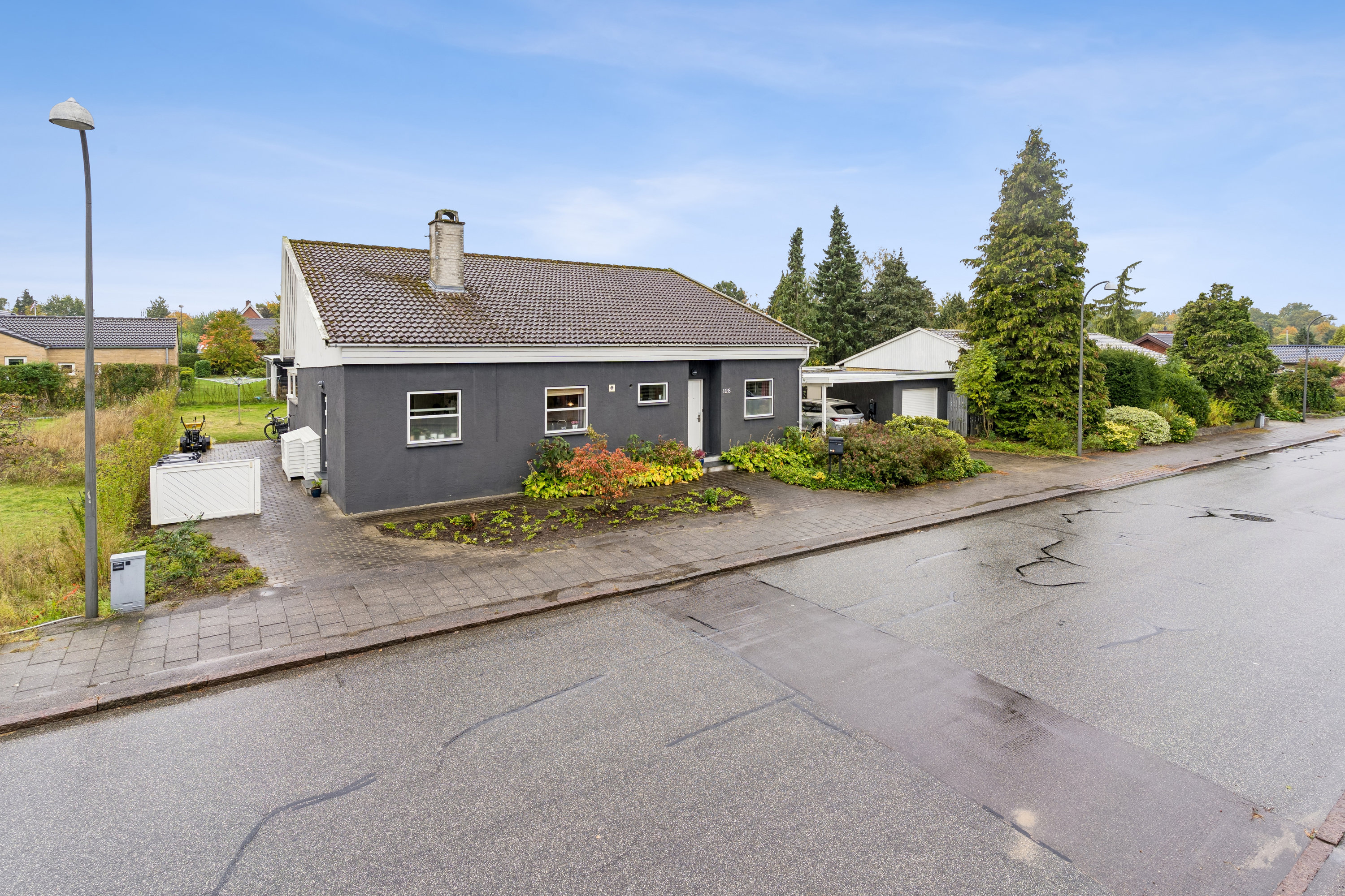 Fremhævet andet billede i fuldskærmstilstand. Billede af Borgerdiget 128, 2730 Herlev