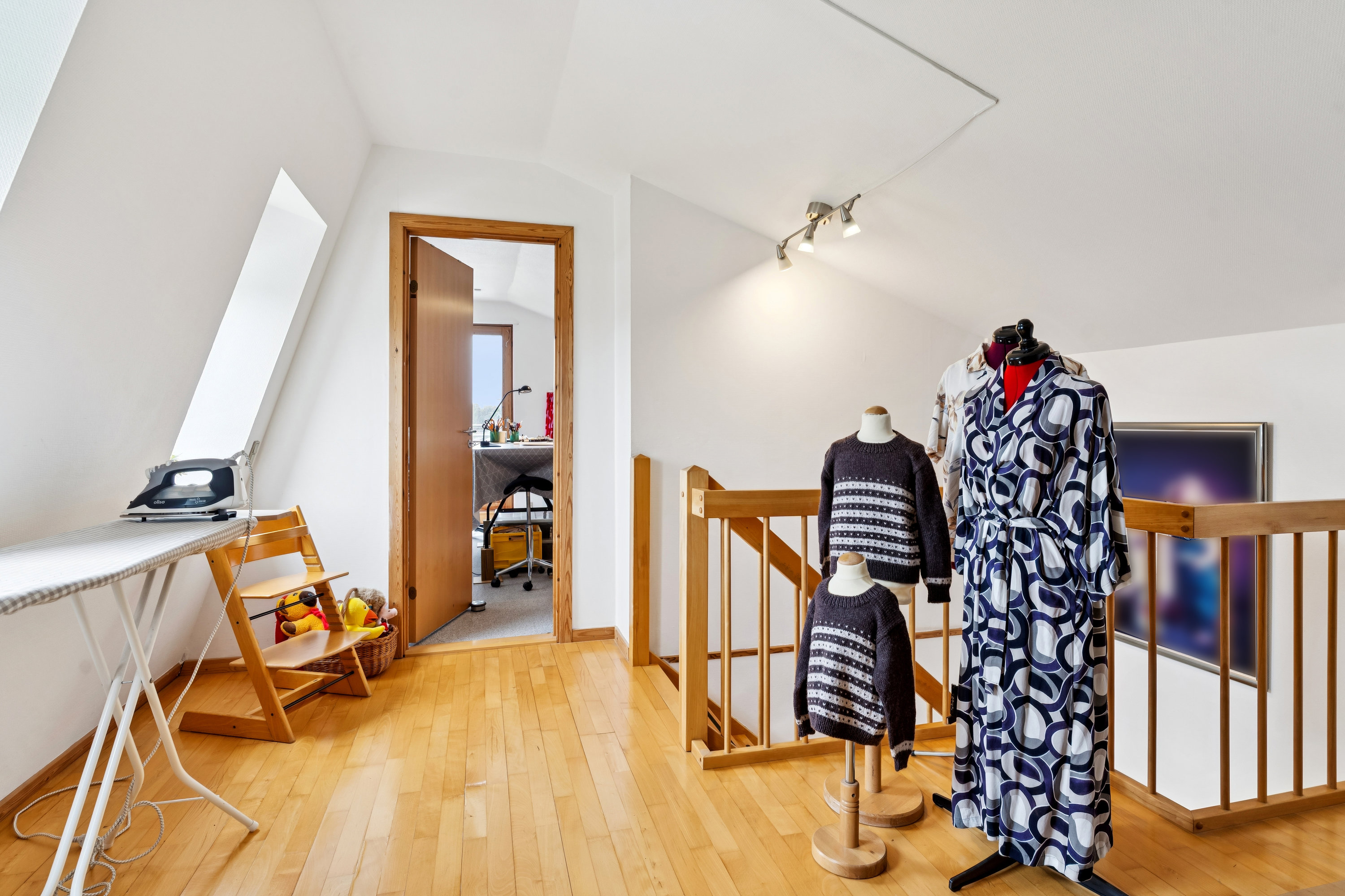 Fremhævet værelse billede i fuldskærmstilstand. Billede af Borgerdiget 128, 2730 Herlev