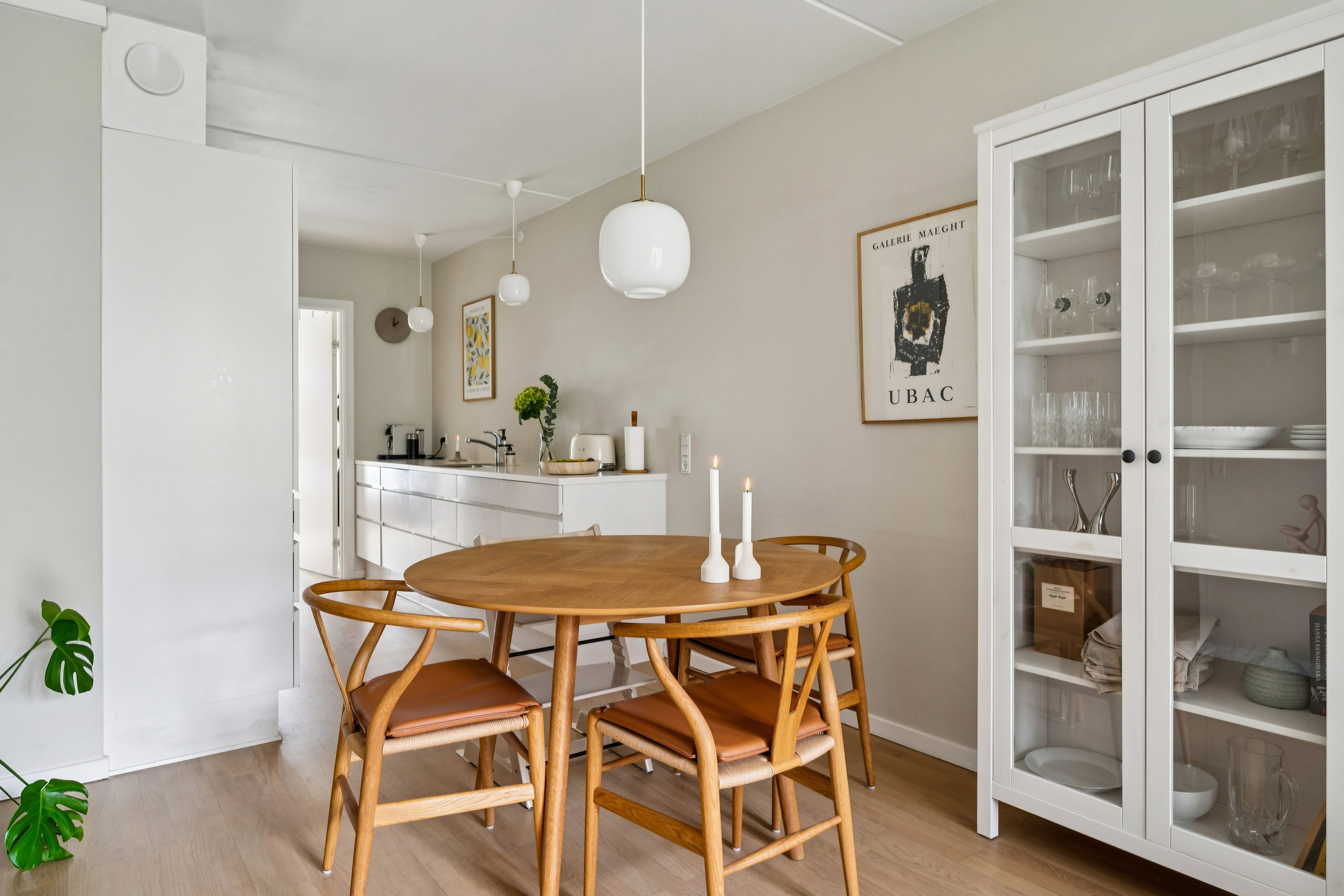 Fremhævet spisestue billede i fuldskærmstilstand. Billede af Grete Løchtes Gade 2, st.. tv., 8000 Aarhus C