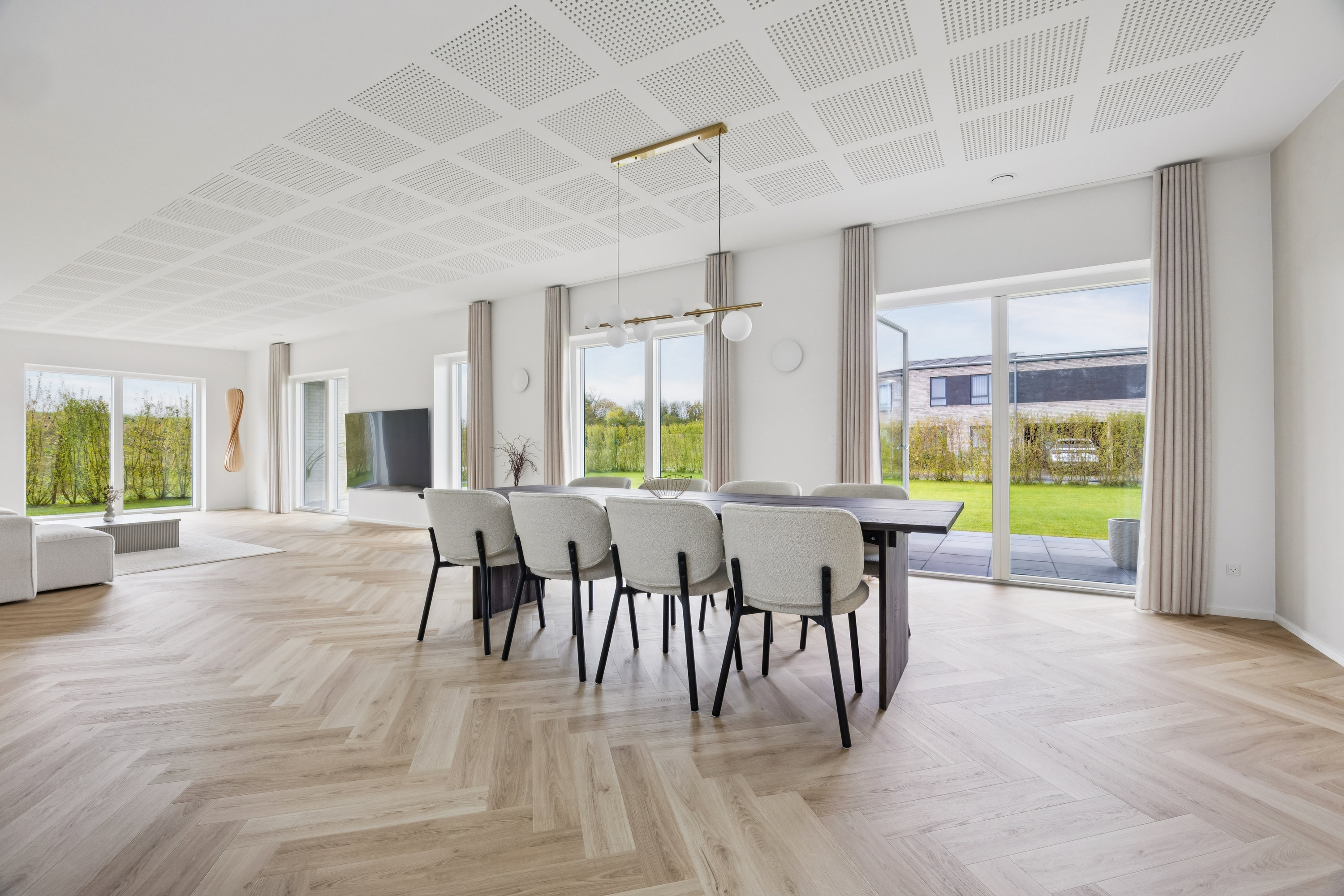 Fremhævet  billede i fuldskærmstilstand. Billede af Ørnehøj 2, 4140 Borup