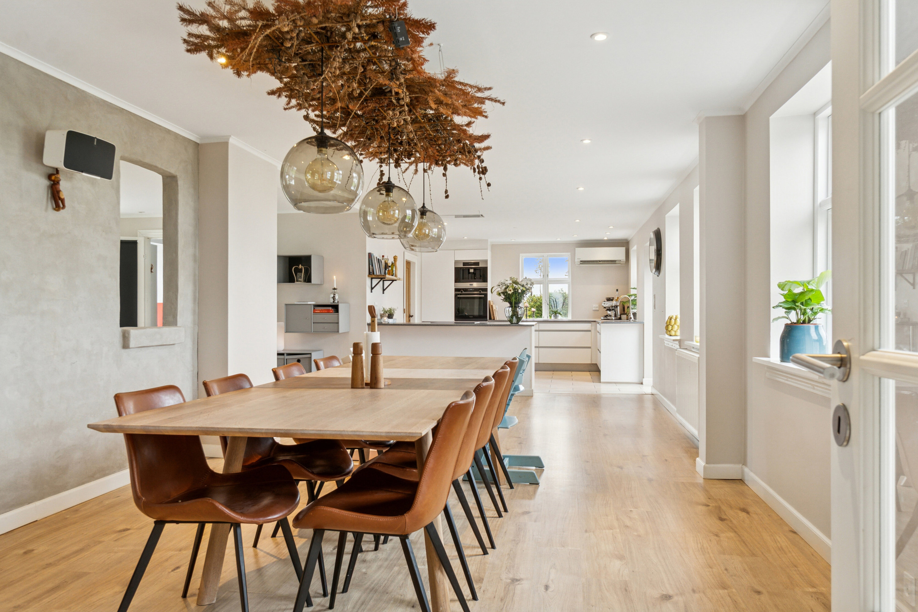 Fremhævet spisestue billede i fuldskærmstilstand. Billede af Møllevej 40, Tornemark, 4262 Sandved