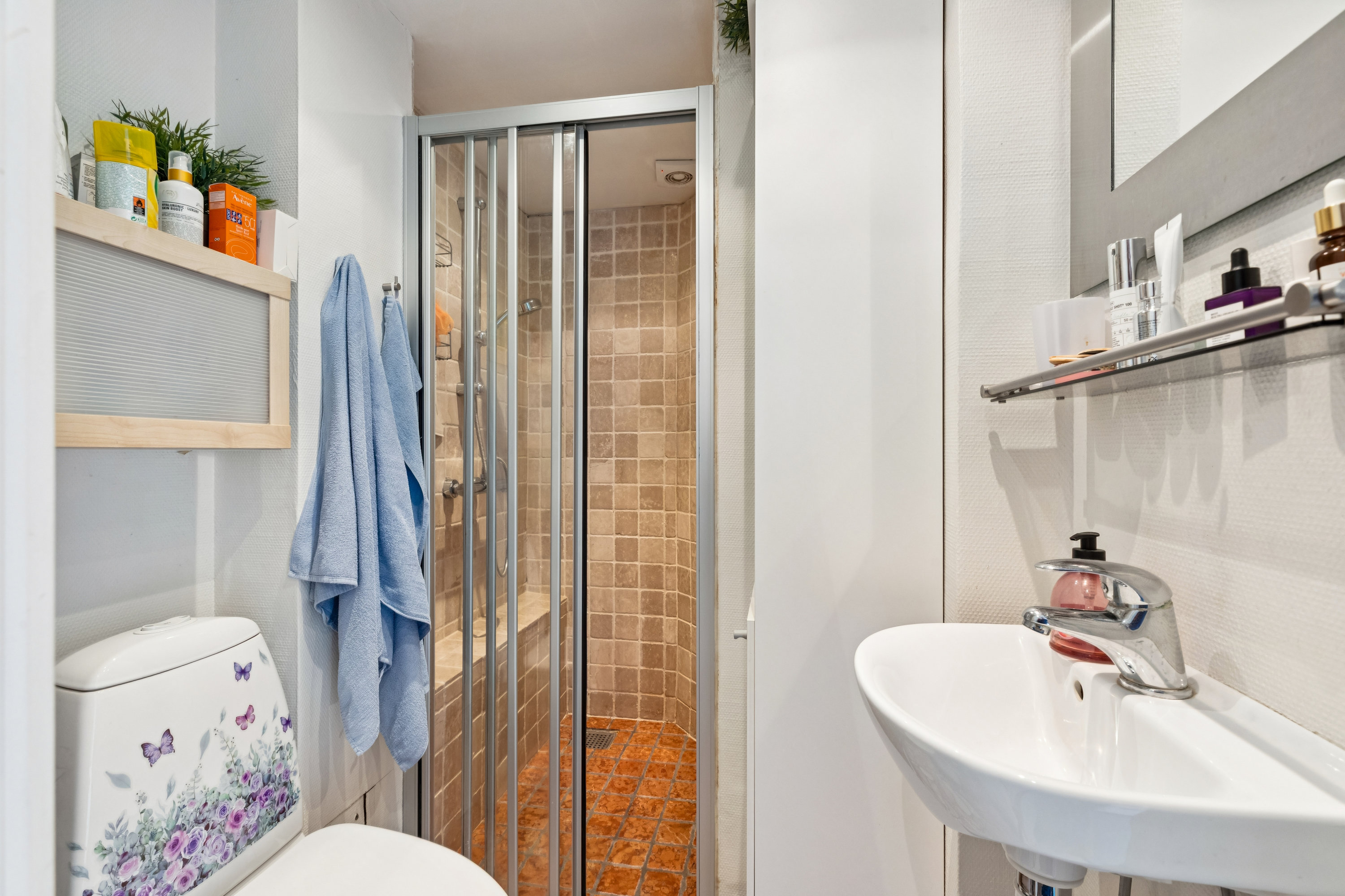 Fremhævet badeværelse billede i fuldskærmstilstand. Billede af Roskildevej 380, 1. 3., 2630 Taastrup