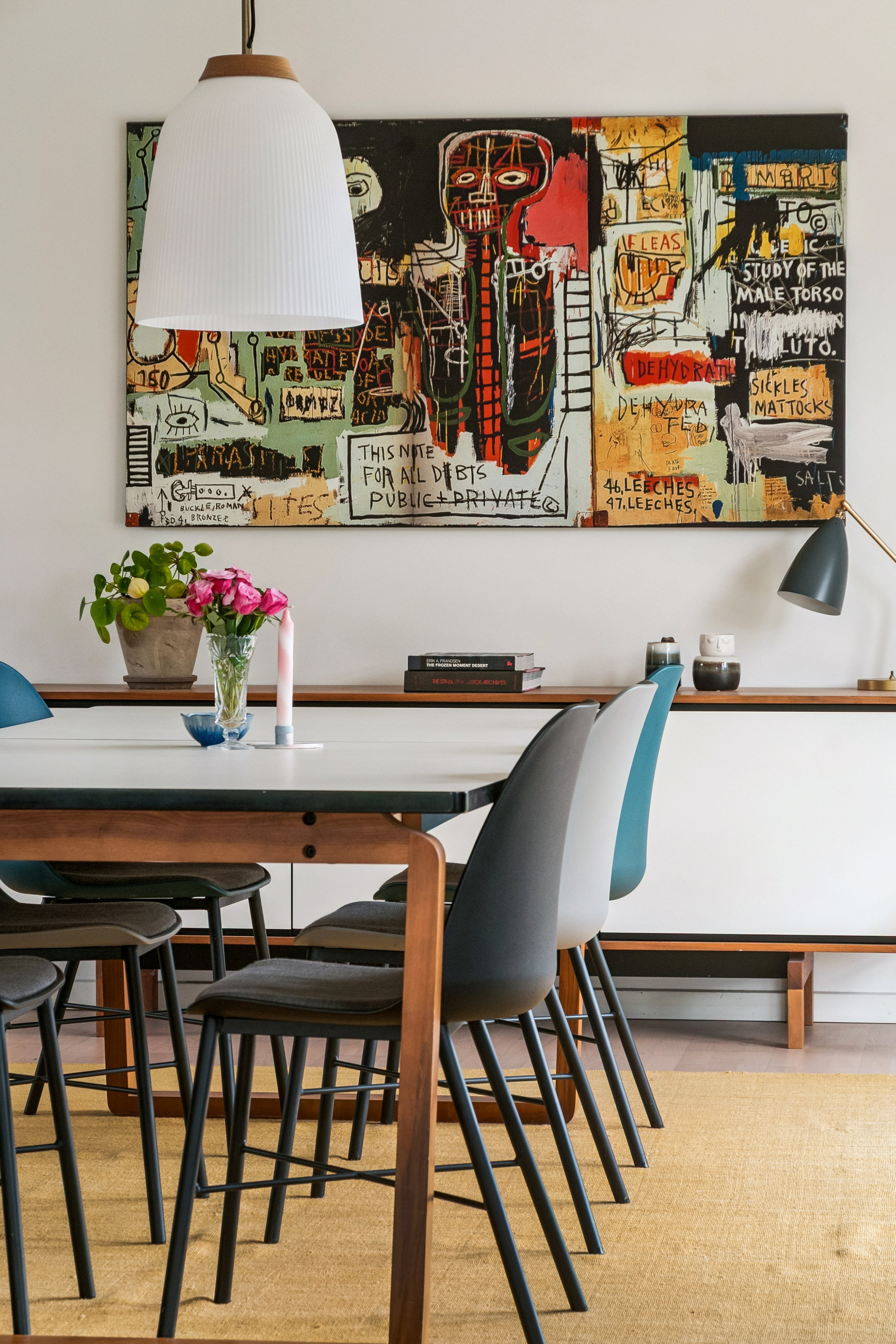 Fremhævet stue billede i fuldskærmstilstand. Billede af Arnborgvej 10, 2770 Kastrup