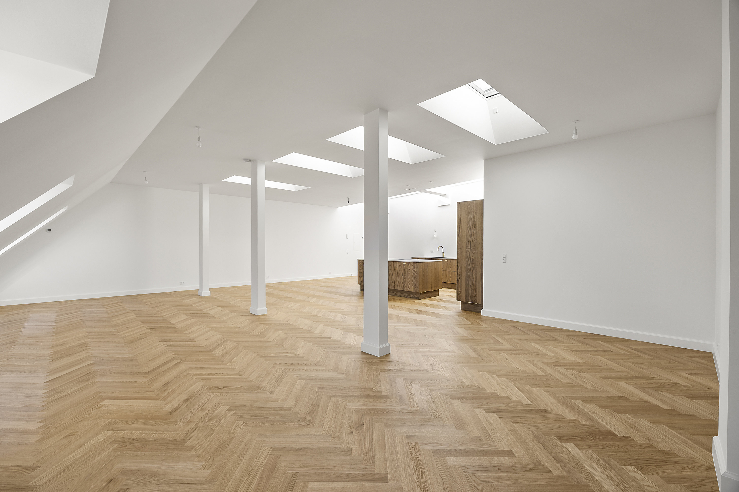 Fremhævet stue billede i fuldskærmstilstand. Billede af Klosterstræde 3, 4. 2., 1157 København K