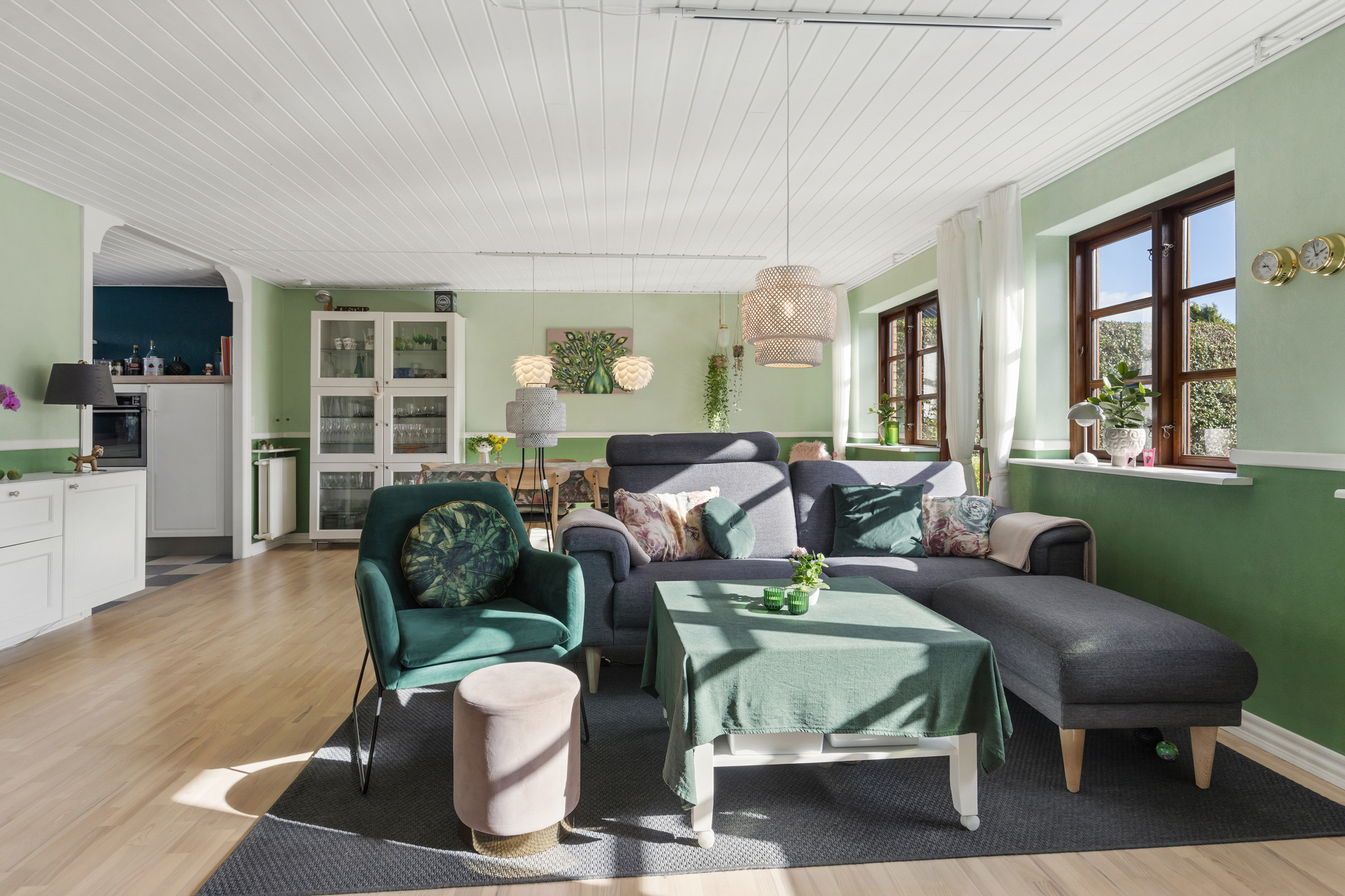 Fremhævet stue billede i fuldskærmstilstand. Billede af Keldgårdvej 28, 9600 Aars