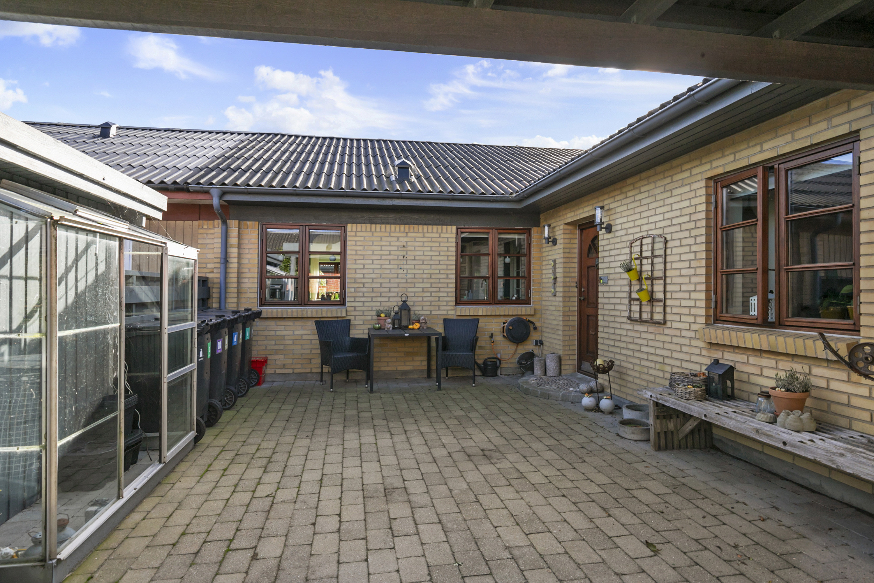 Fremhævet facade billede i fuldskærmstilstand. Billede af Keldgårdvej 28, 9600 Aars