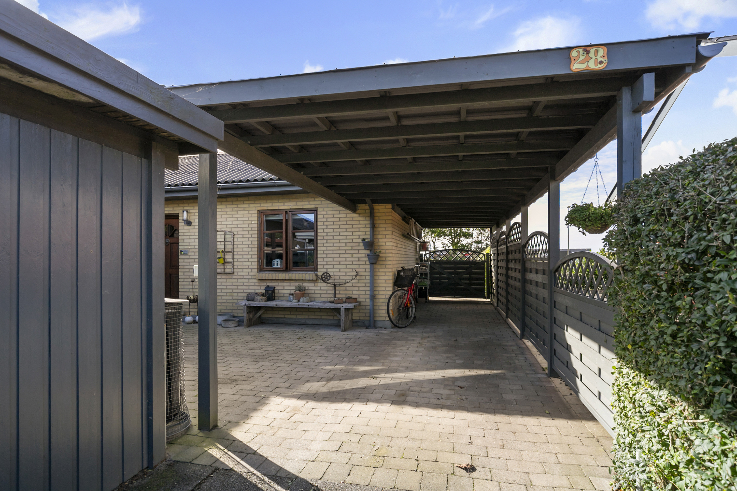 Fremhævet carport billede i fuldskærmstilstand. Billede af Keldgårdvej 28, 9600 Aars