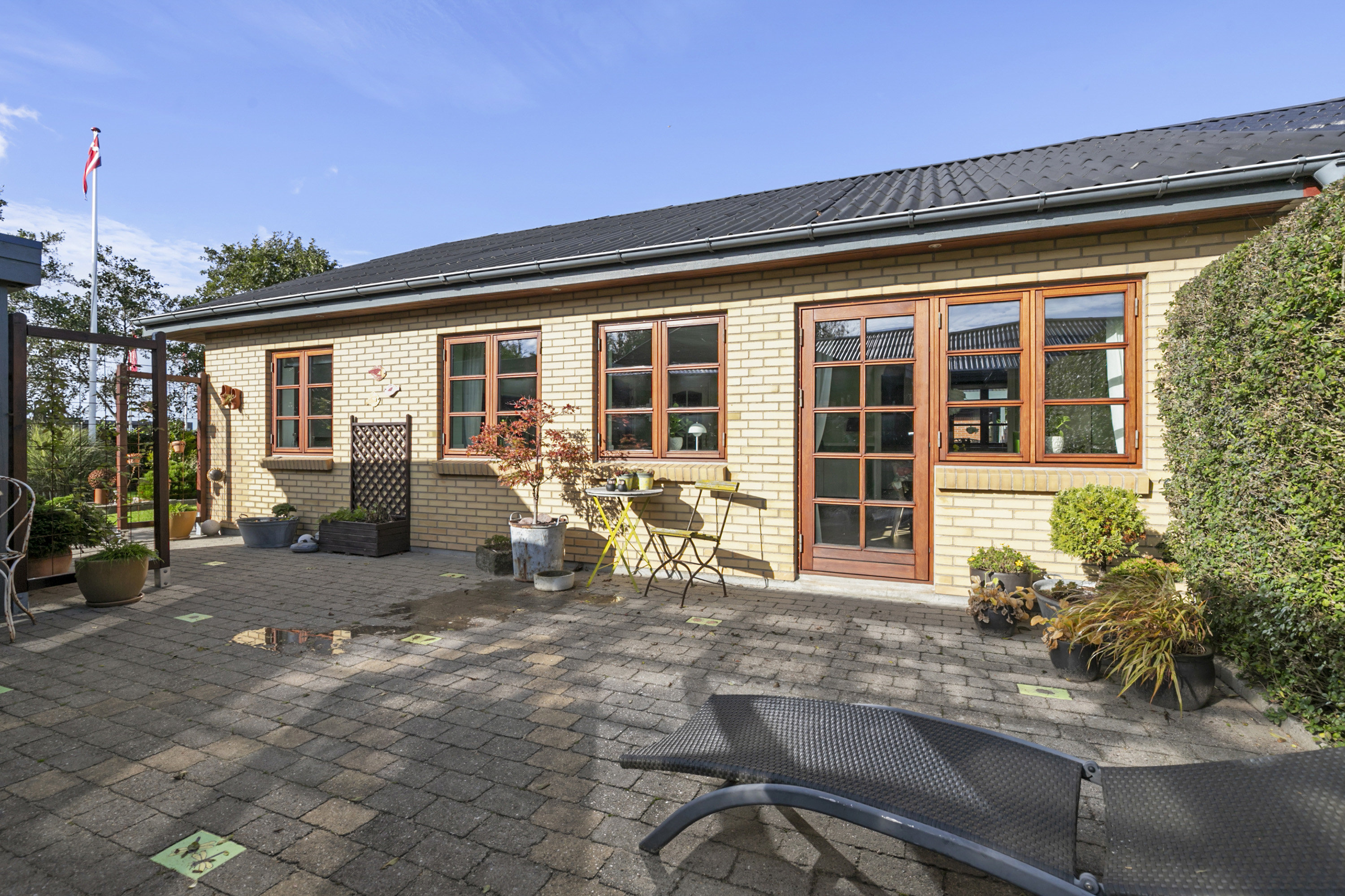 Fremhævet terrasse billede i fuldskærmstilstand. Billede af Keldgårdvej 28, 9600 Aars