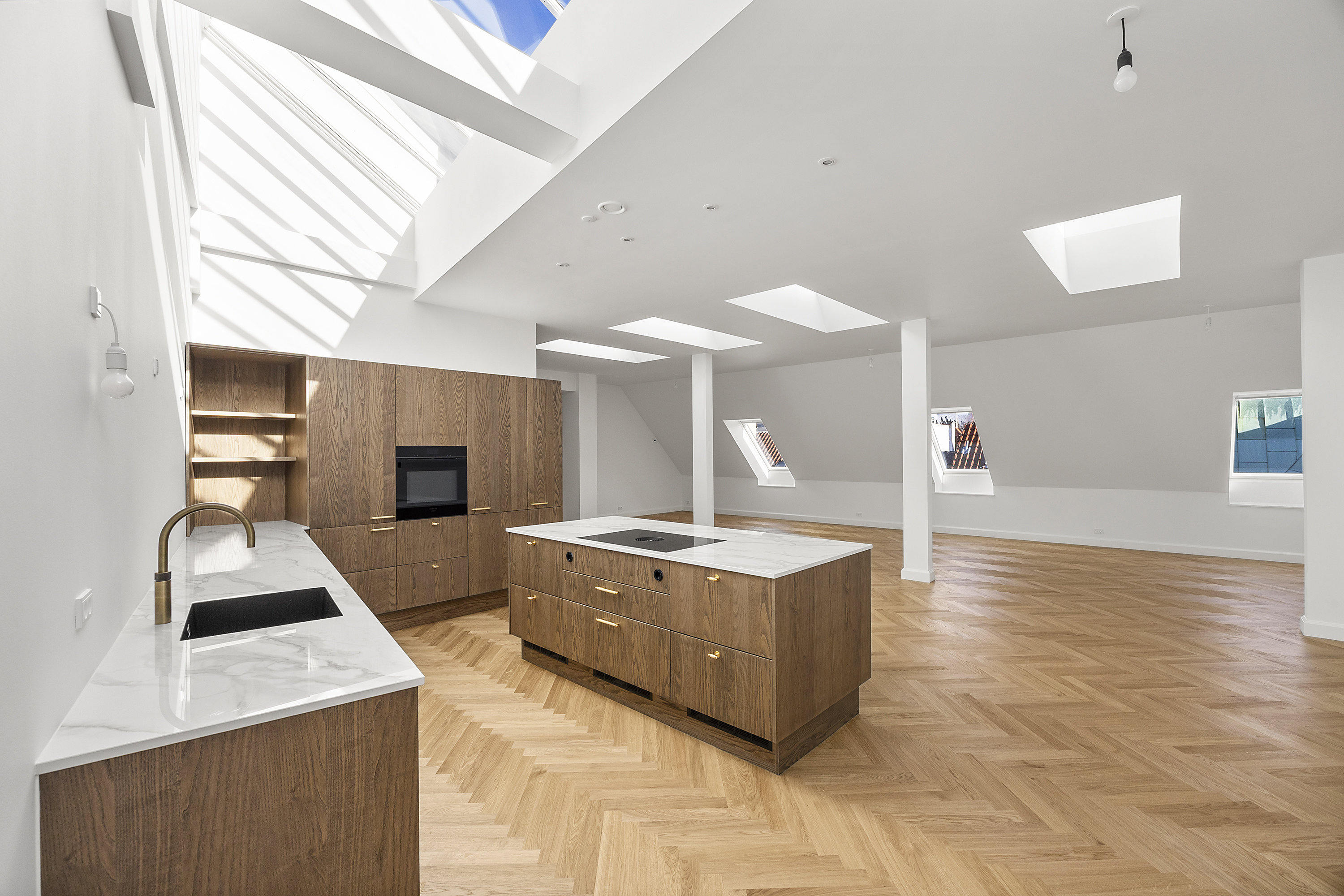 Fremhævet køkken / alrum billede i fuldskærmstilstand. Billede af Klosterstræde 3, 4. 2., 1157 København K