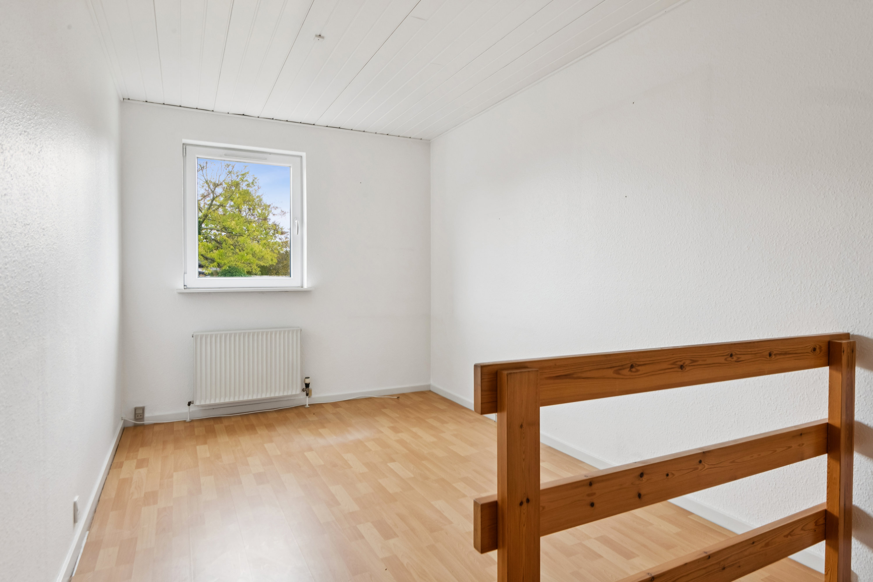 Fremhævet værelse billede i fuldskærmstilstand. Billede af Augustvej 5, 9270 Klarup