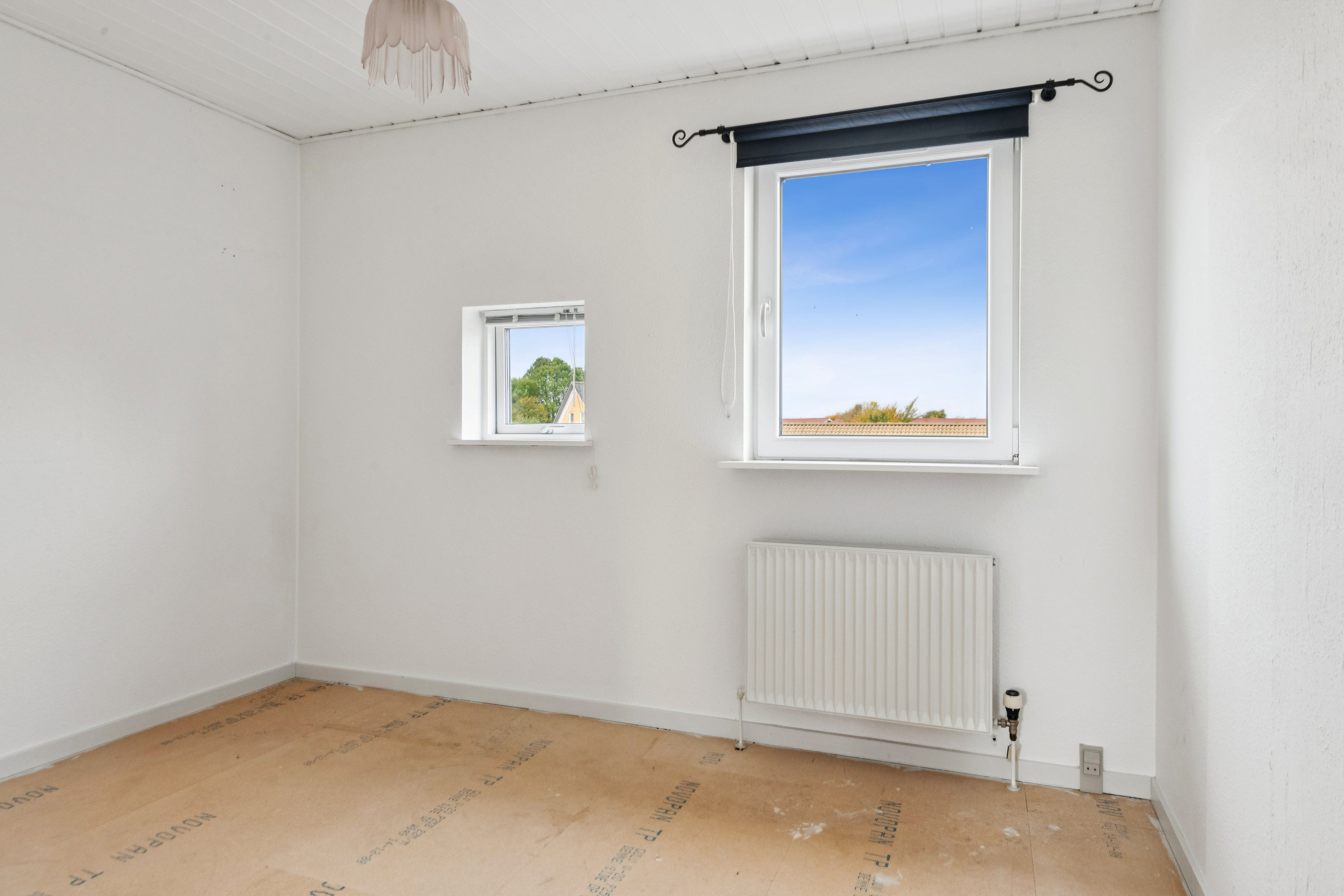 Fremhævet værelse billede i fuldskærmstilstand. Billede af Augustvej 5, 9270 Klarup