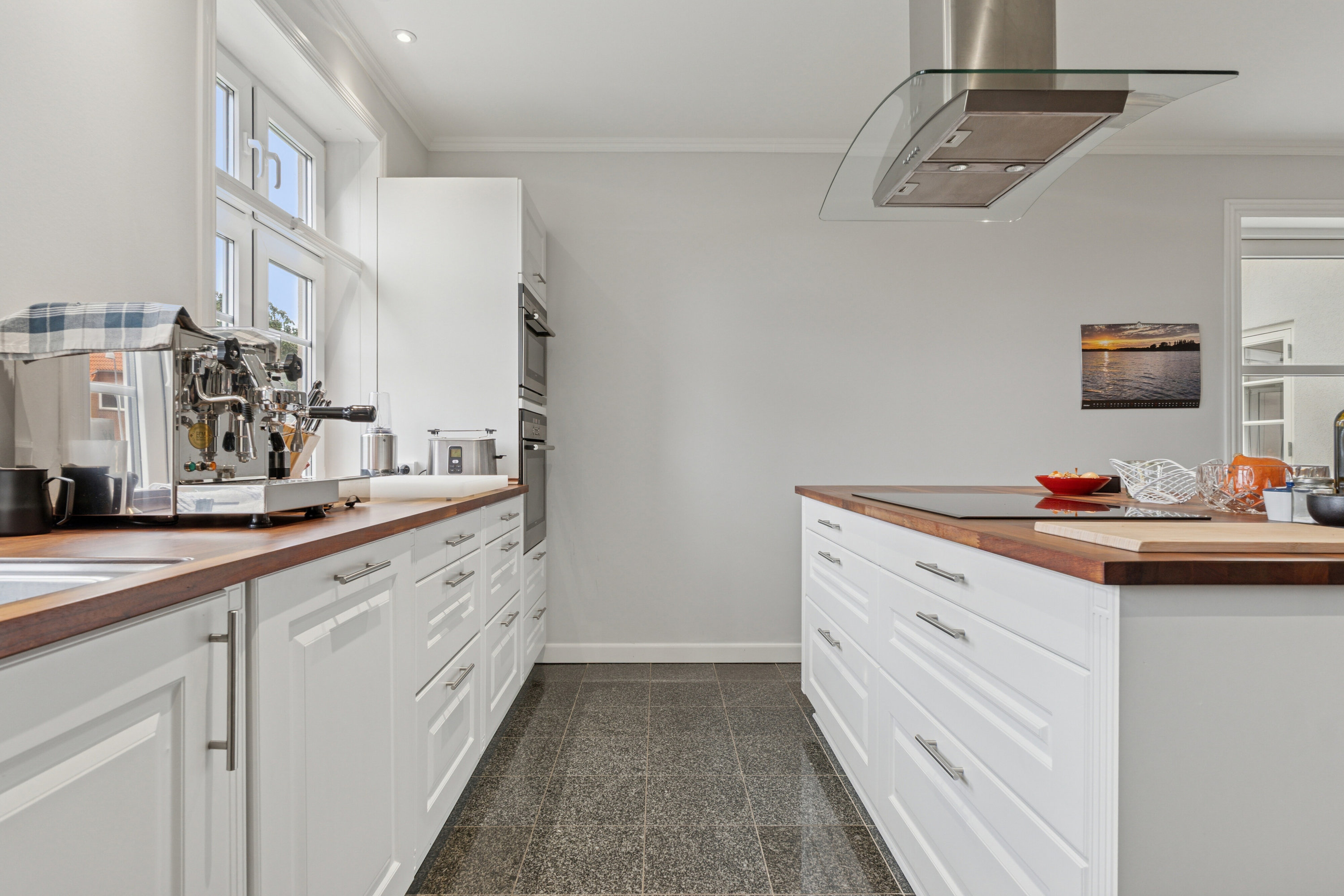 Fremhævet køkken billede i fuldskærmstilstand. Billede af Bovvej 29, 6330 Padborg