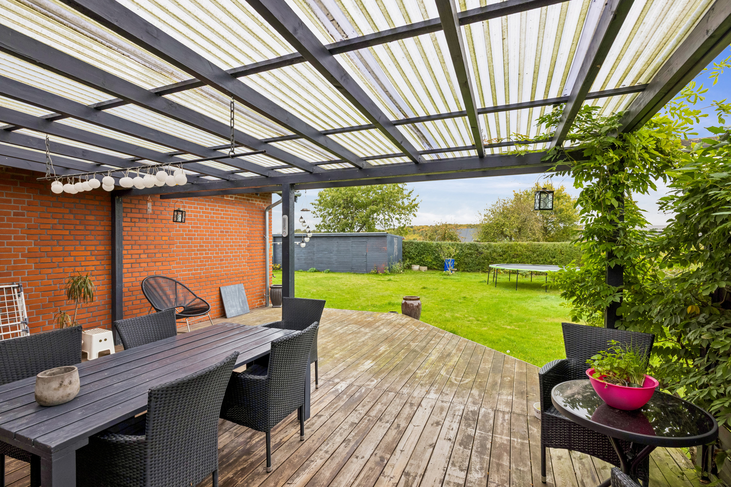 Fremhævet terrasse billede i fuldskærmstilstand. Billede af Vestergade 36, 8444 Balle