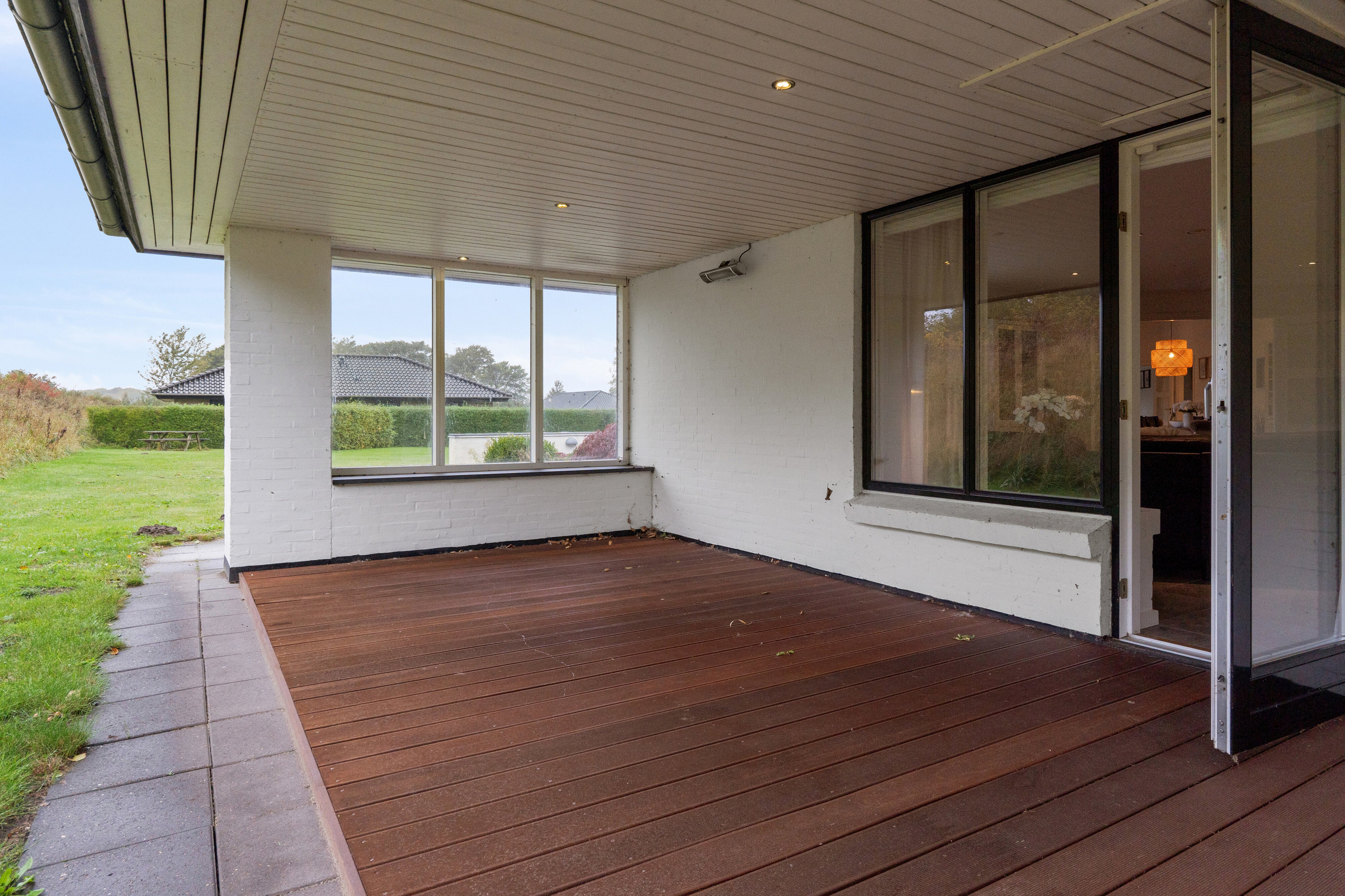 Fremhævet udendørs billede i fuldskærmstilstand. Billede af Teglgårdshaven 8, 9870 Sindal