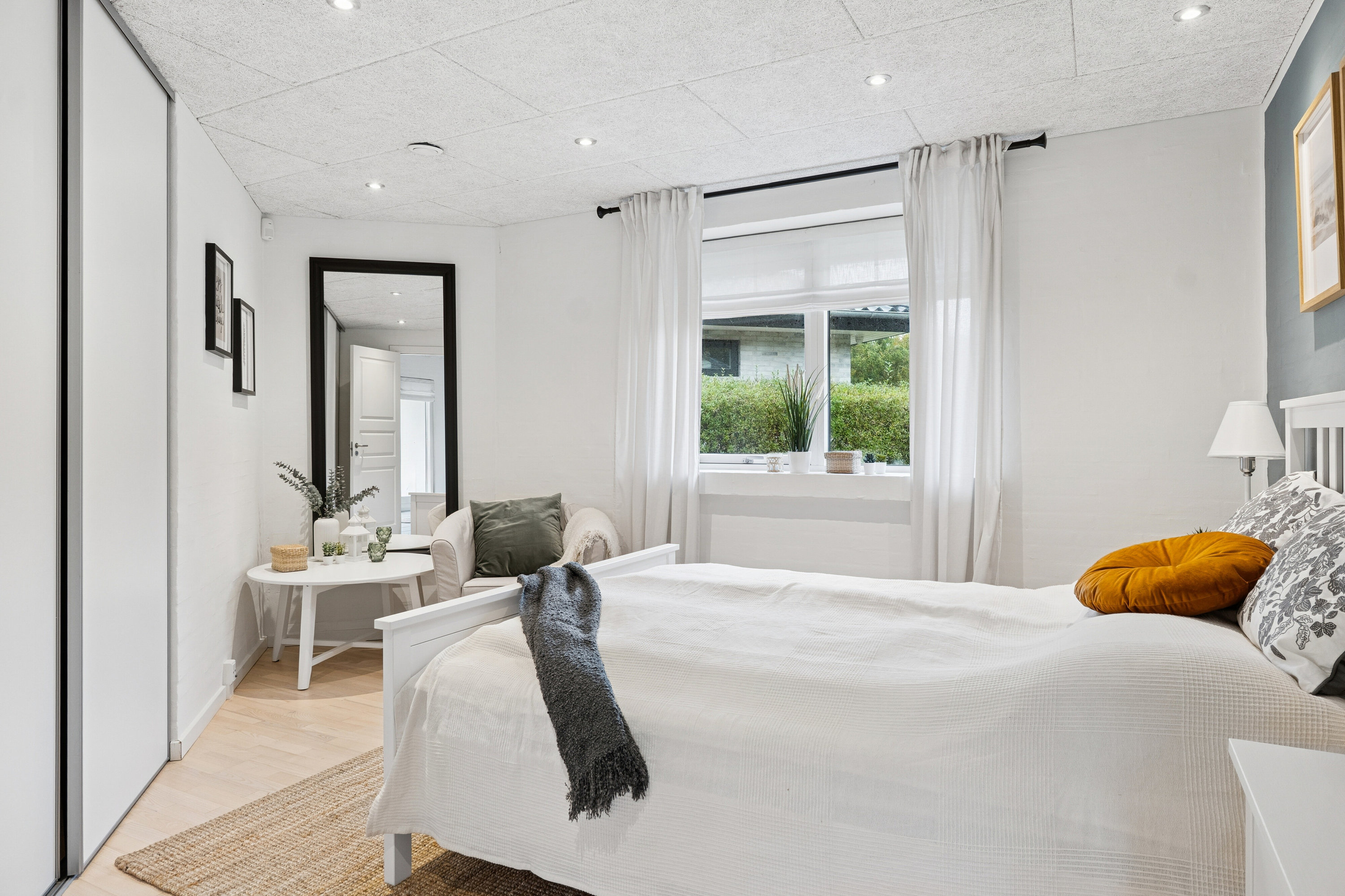 Fremhævet soveværelse billede i fuldskærmstilstand. Billede af Teglgårdshaven 8, 9870 Sindal