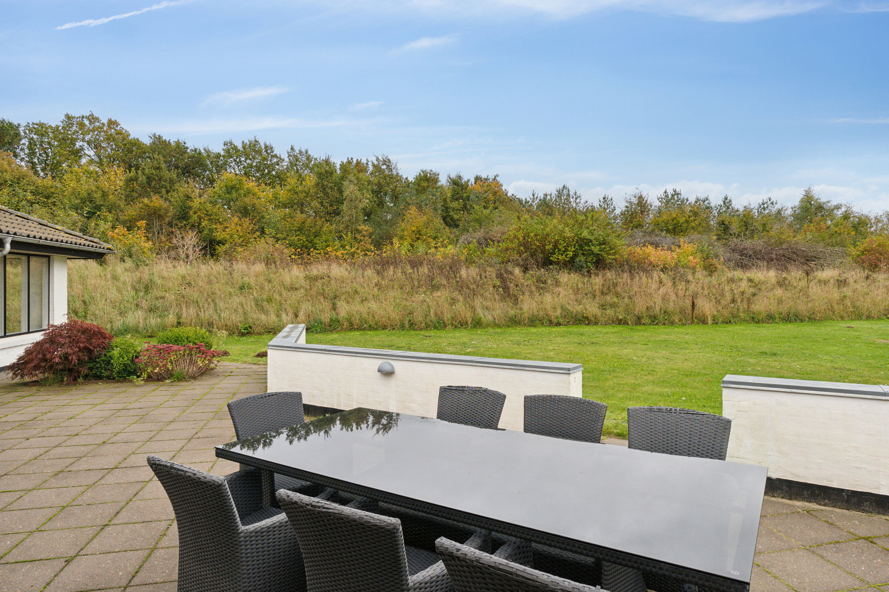 Fremhævet terrasse billede i fuldskærmstilstand. Billede af Teglgårdshaven 8, 9870 Sindal