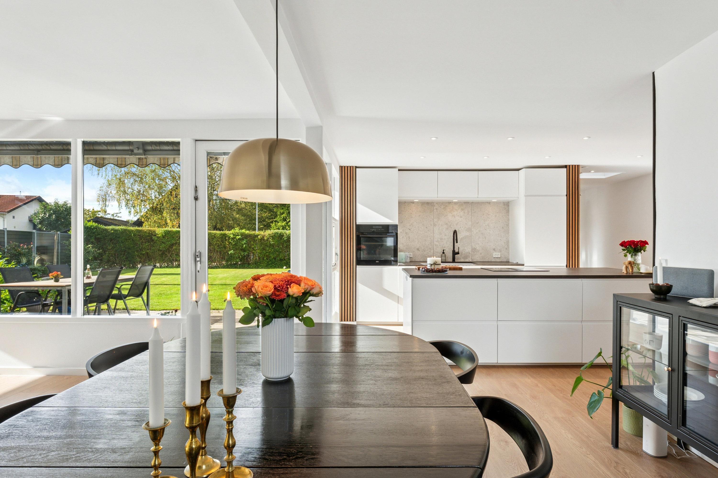 Miniaturebillede 2: spisestue. Billede af Theseus Alle 15, 2650 Hvidovre