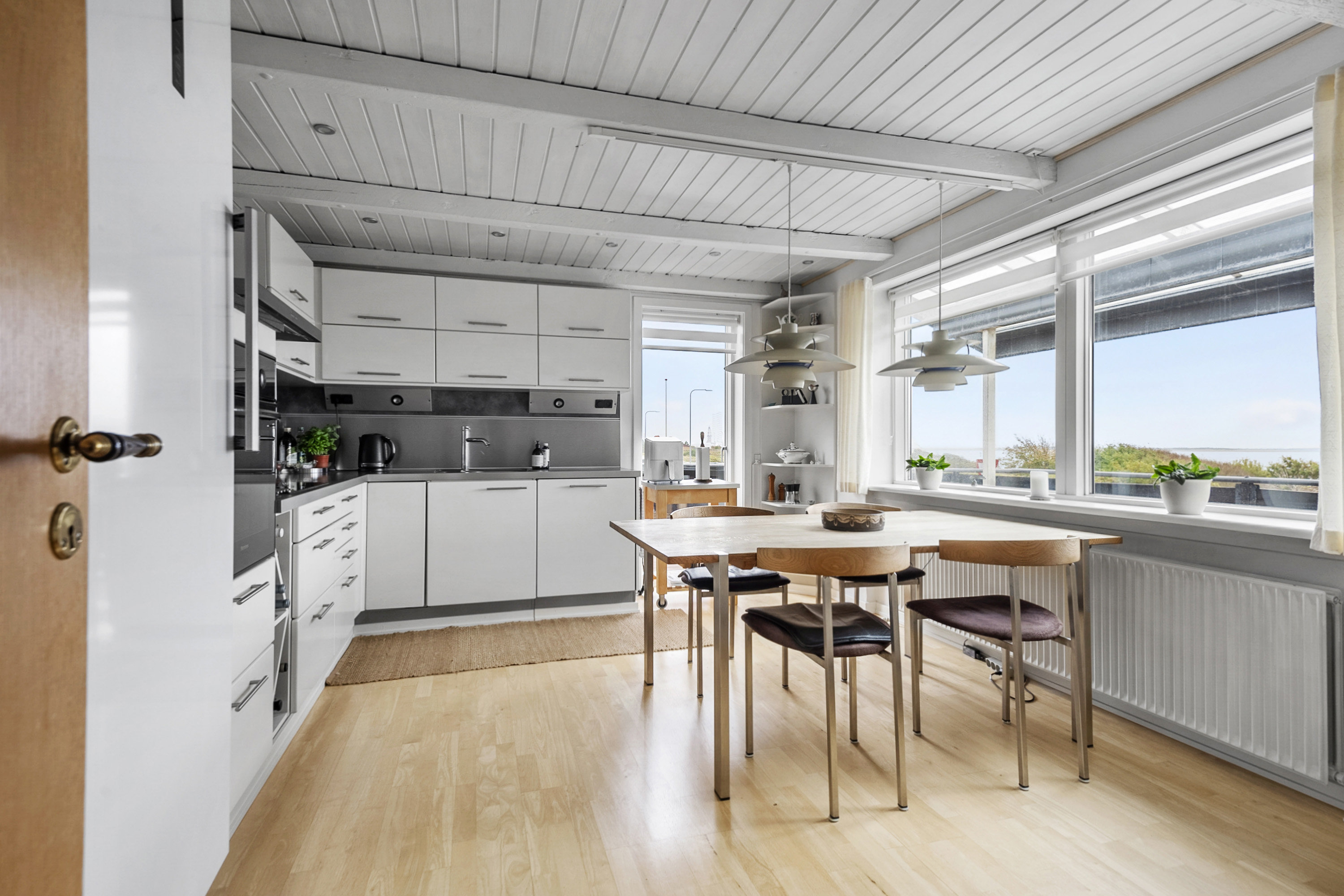 Fremhævet spisekøkken billede i fuldskærmstilstand. Billede af Sædding Strandvej 117, 6710 Esbjerg V