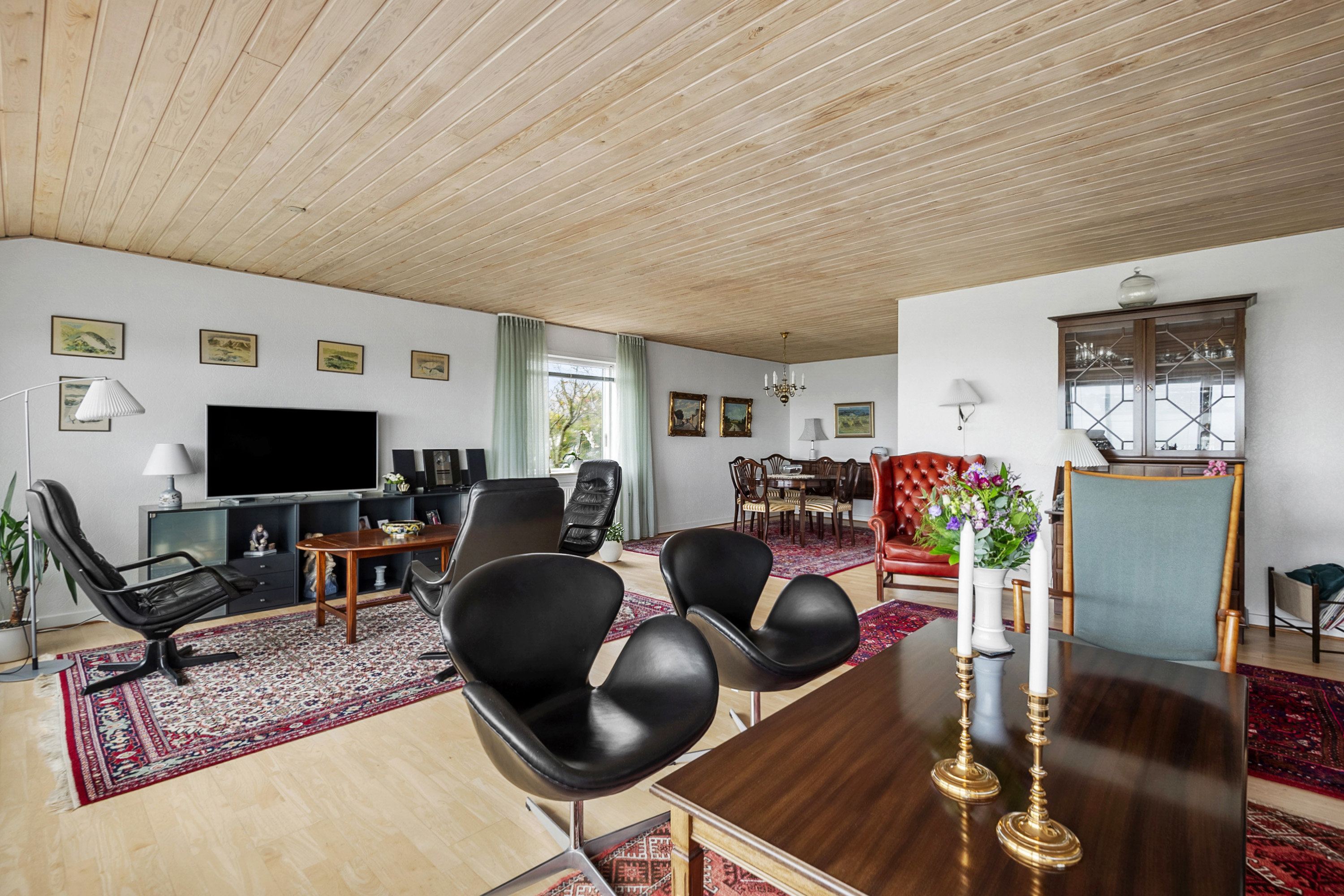 Fremhævet stue billede i fuldskærmstilstand. Billede af Sædding Strandvej 117, 6710 Esbjerg V