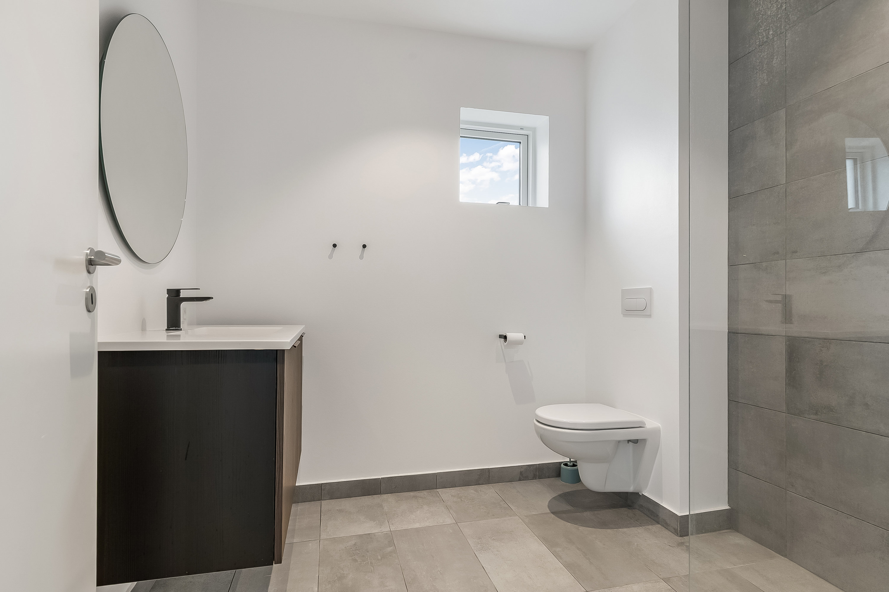 Fremhævet badeværelse billede i fuldskærmstilstand. Billede af Ibæk Strandvej 28C, 7100 Vejle