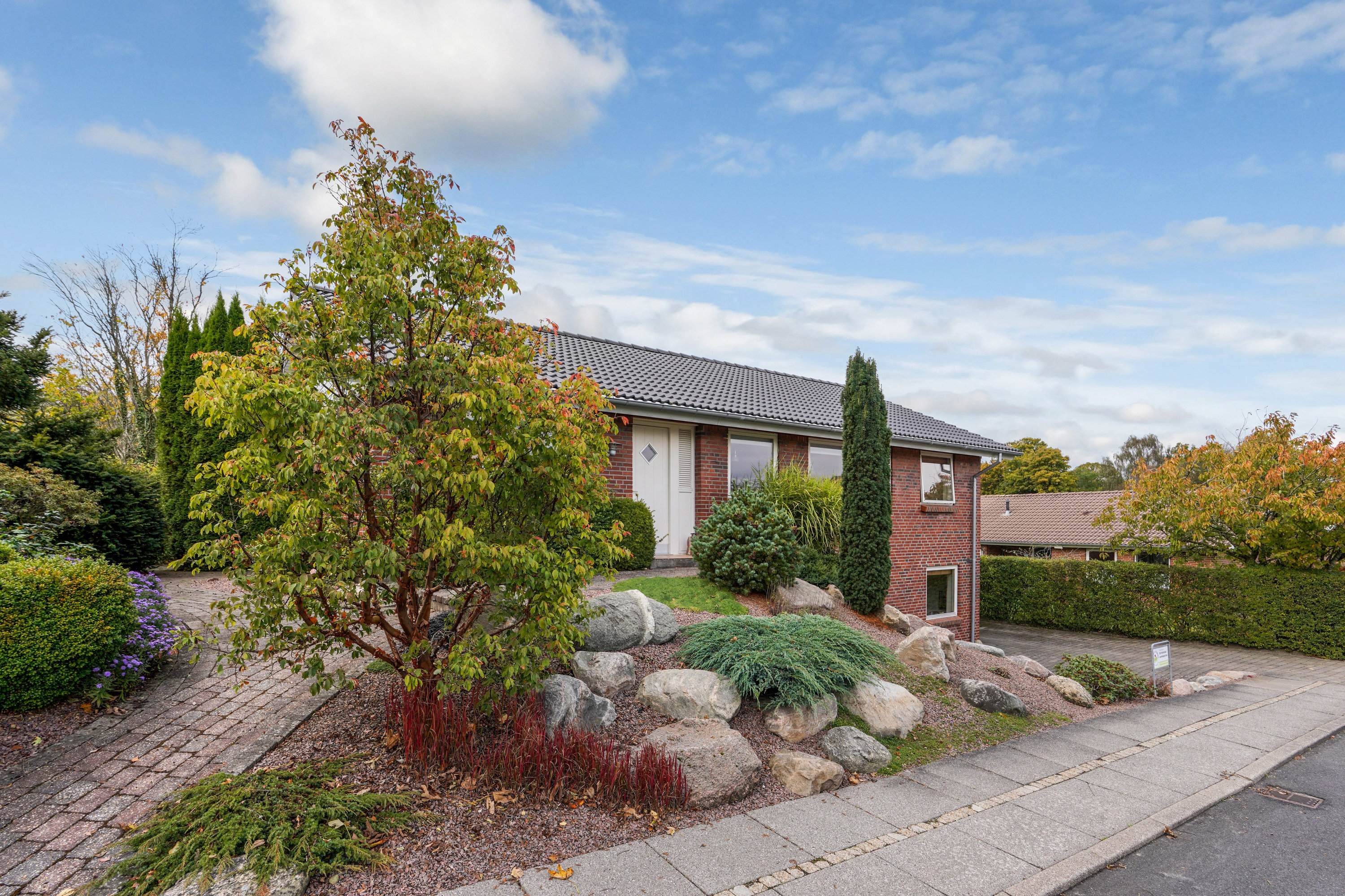 Fremhævet ejendommen billede i fuldskærmstilstand. Billede af Refshaven 3, 7321 Gadbjerg