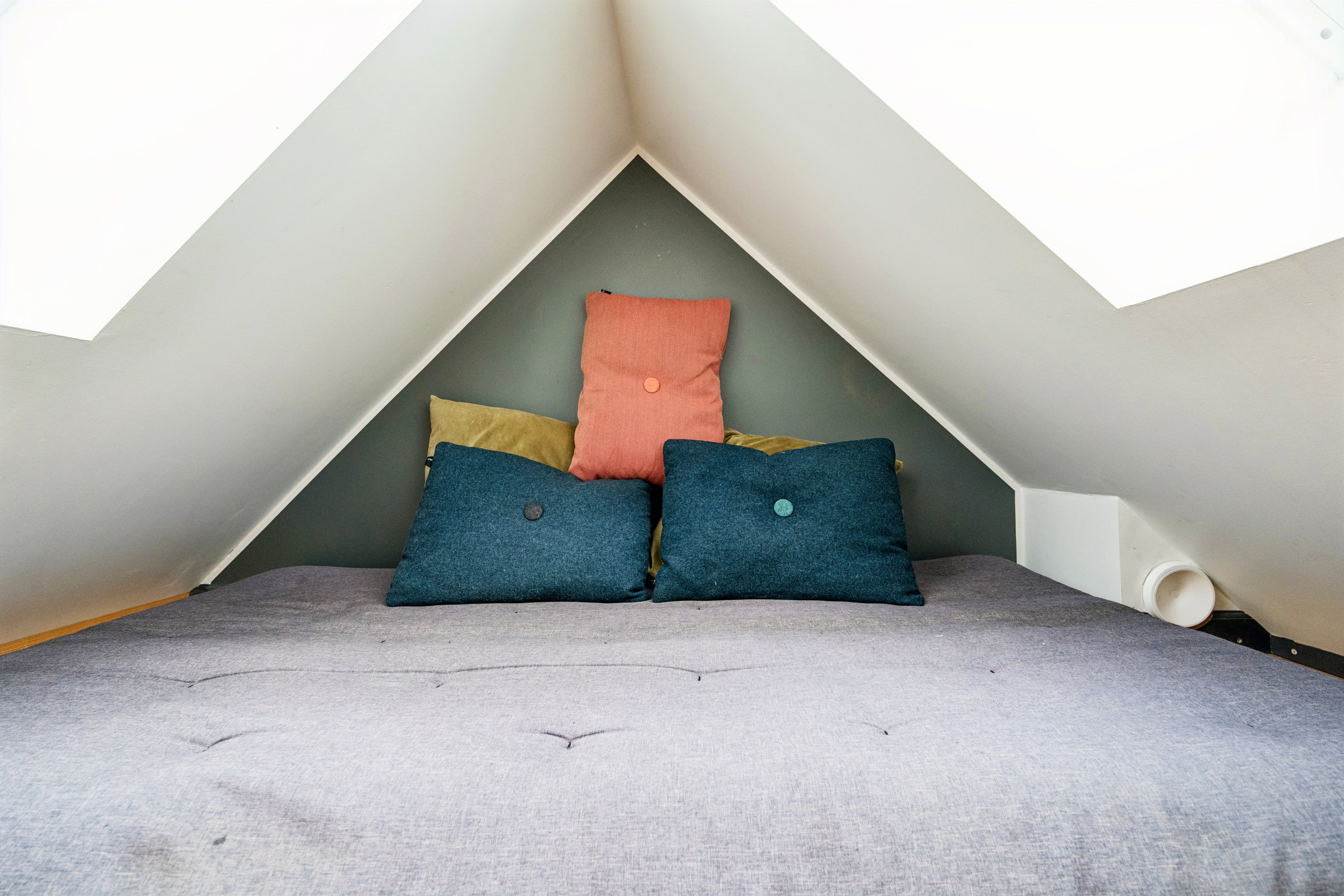 Fremhævet stue billede i fuldskærmstilstand. Billede af Solkærvej 5, Tinning, 8382 Hinnerup