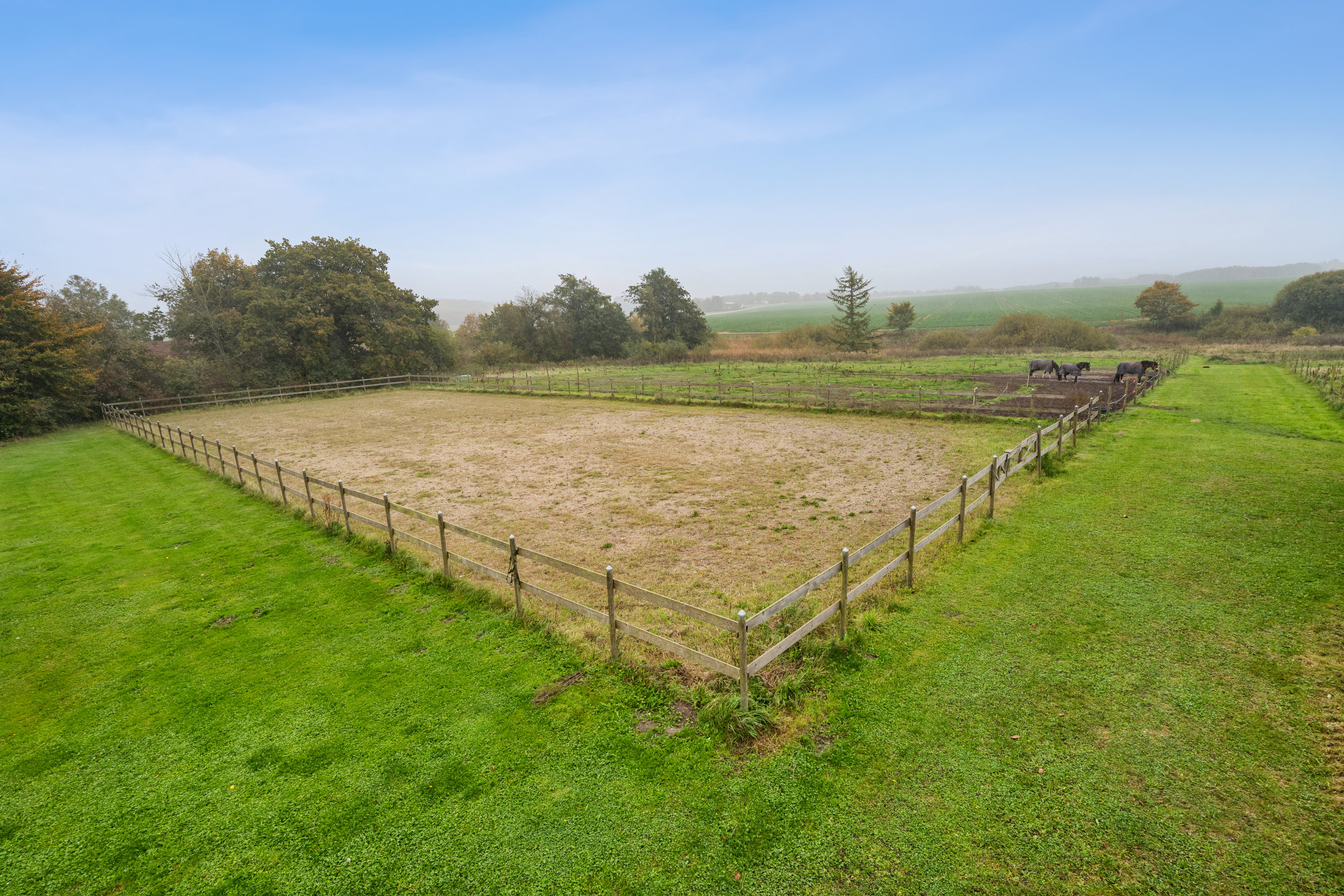 Fremhævet andet billede i fuldskærmstilstand. Billede af Solkærvej 5, Tinning, 8382 Hinnerup