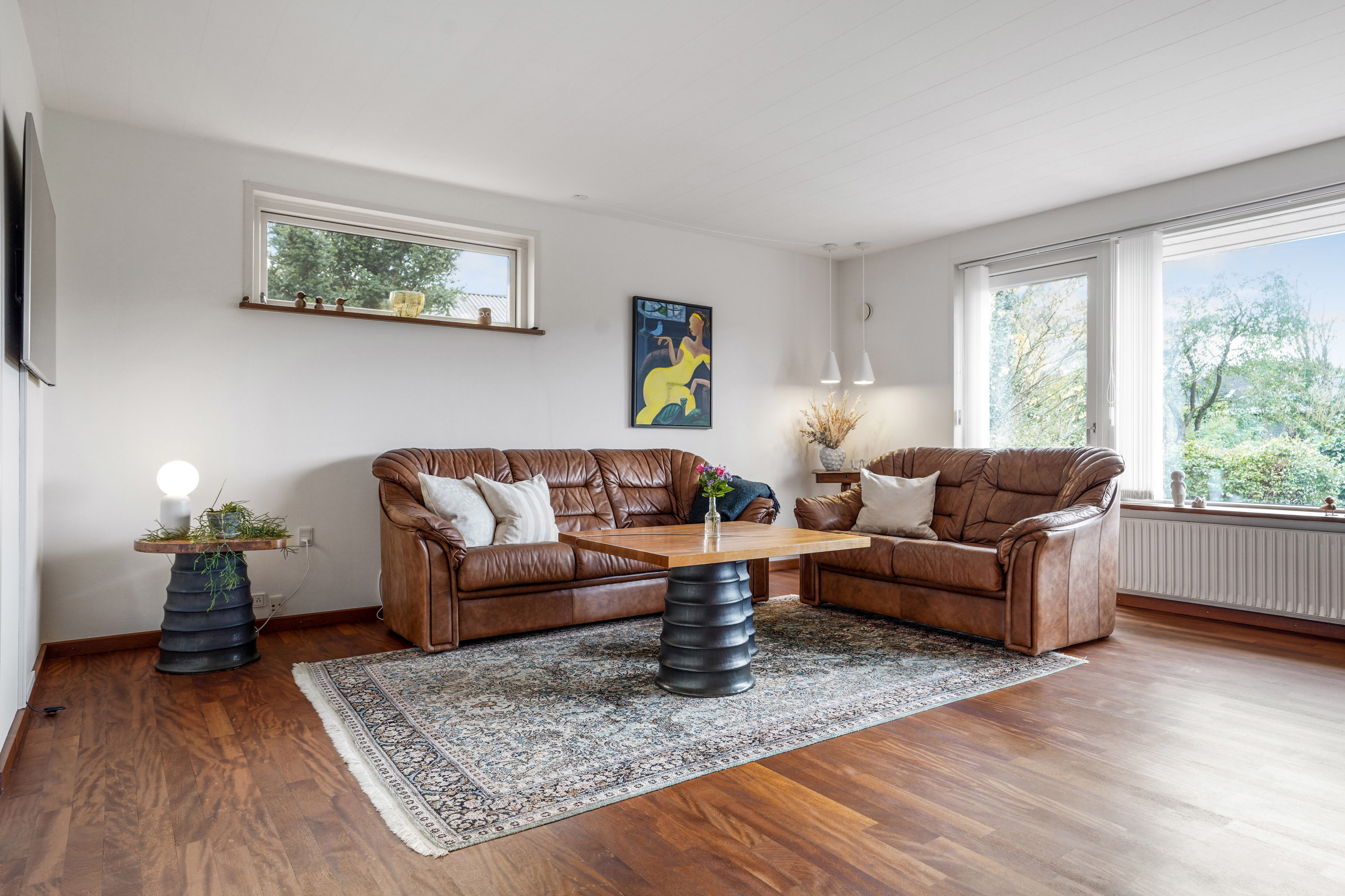 Fremhævet stue billede i fuldskærmstilstand. Billede af Refshaven 3, 7321 Gadbjerg