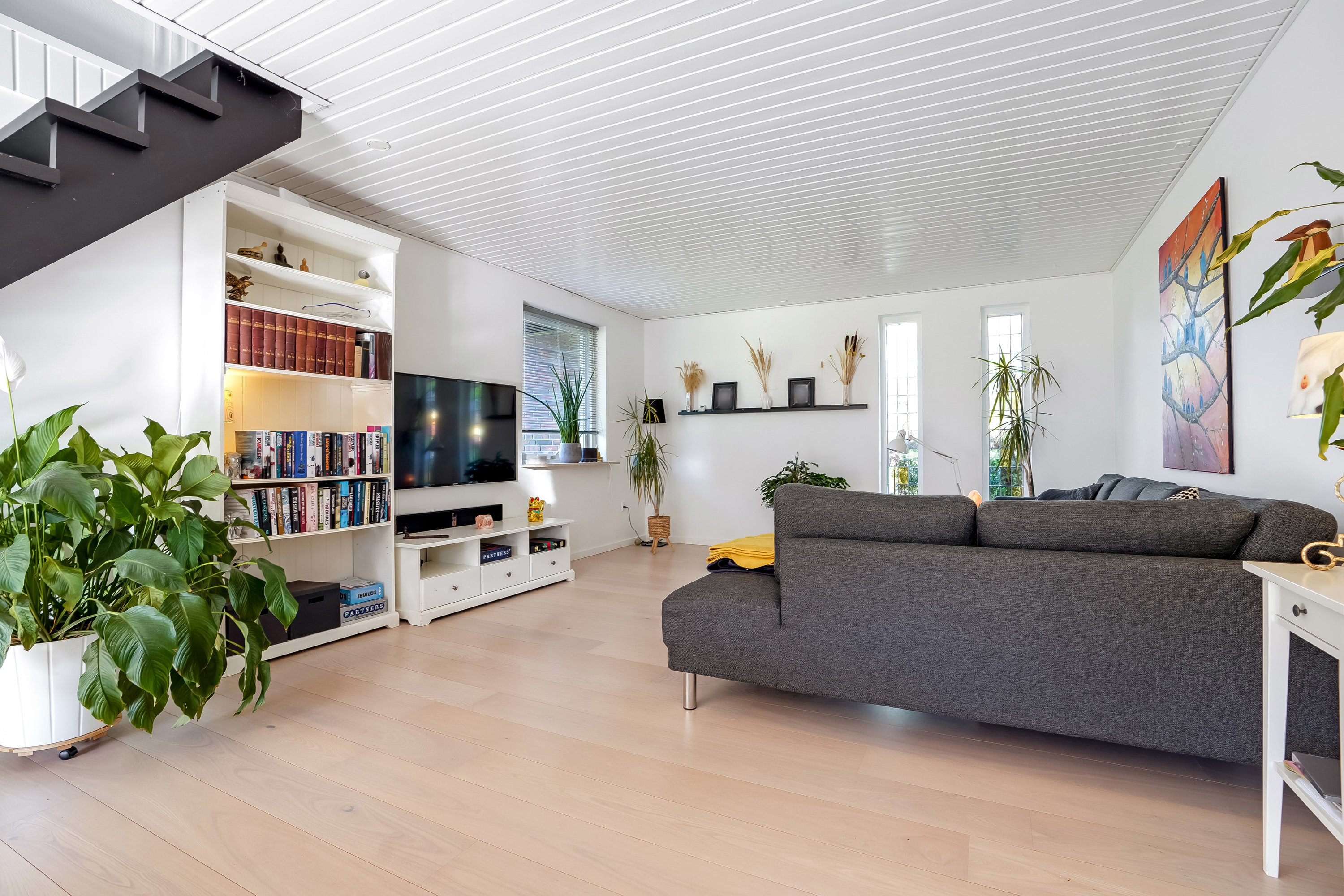 Fremhævet stue billede i fuldskærmstilstand. Billede af Østerled 4, 8740 Brædstrup