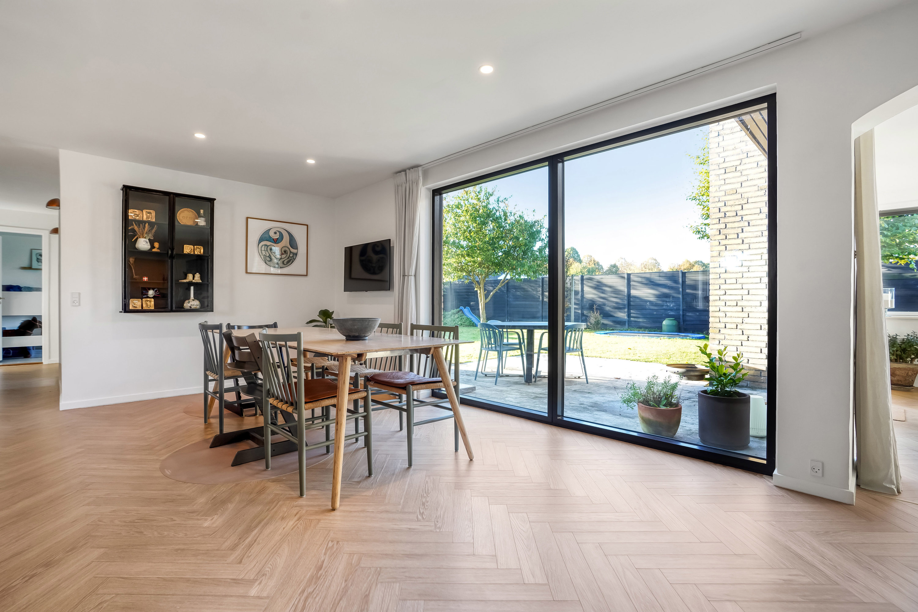 Fremhævet stue billede i fuldskærmstilstand. Billede af Ligustervænget 10, Dalum, 5250 Odense SV